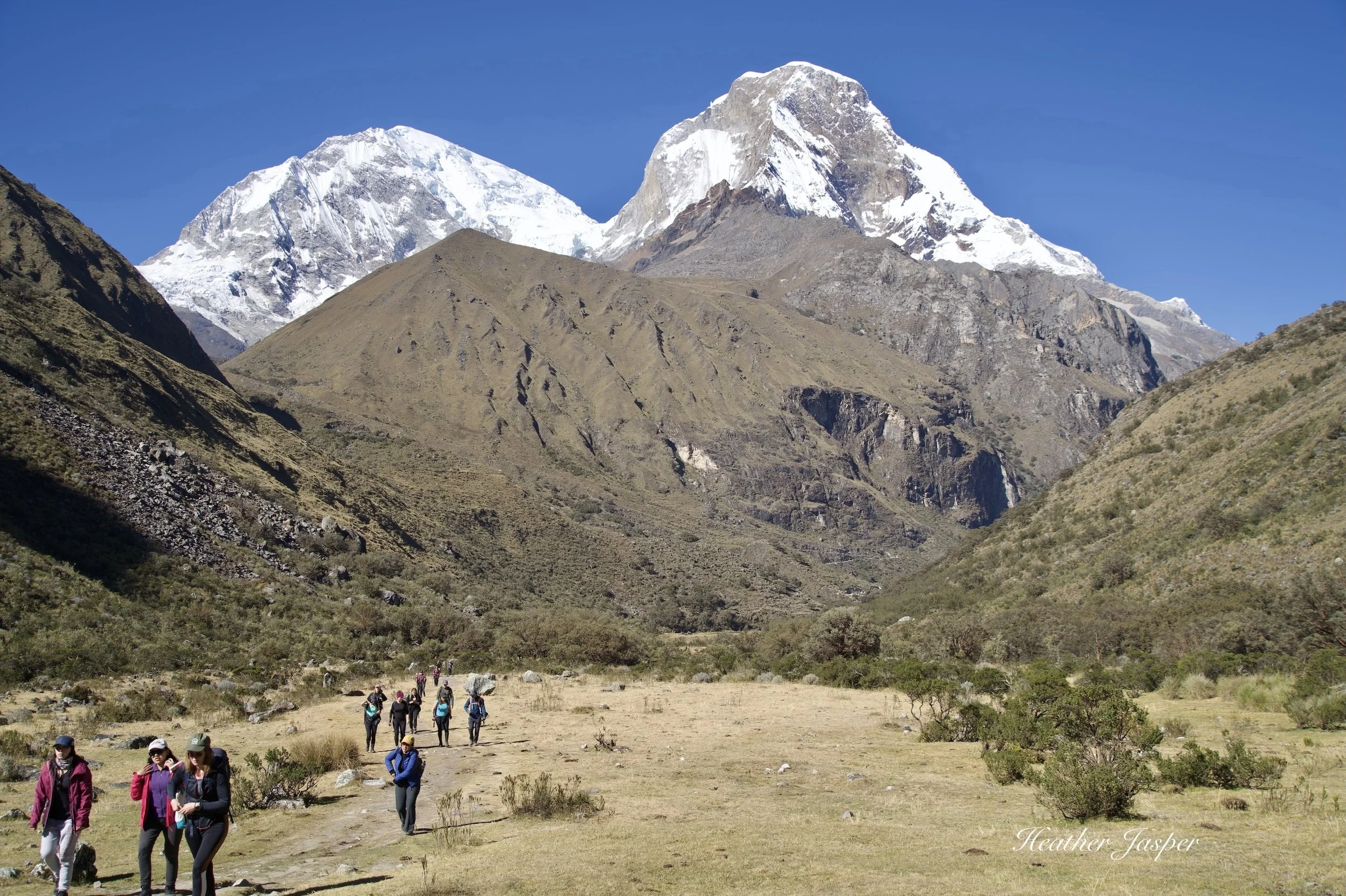 how to hike to Lake 69 Huaraz Peru