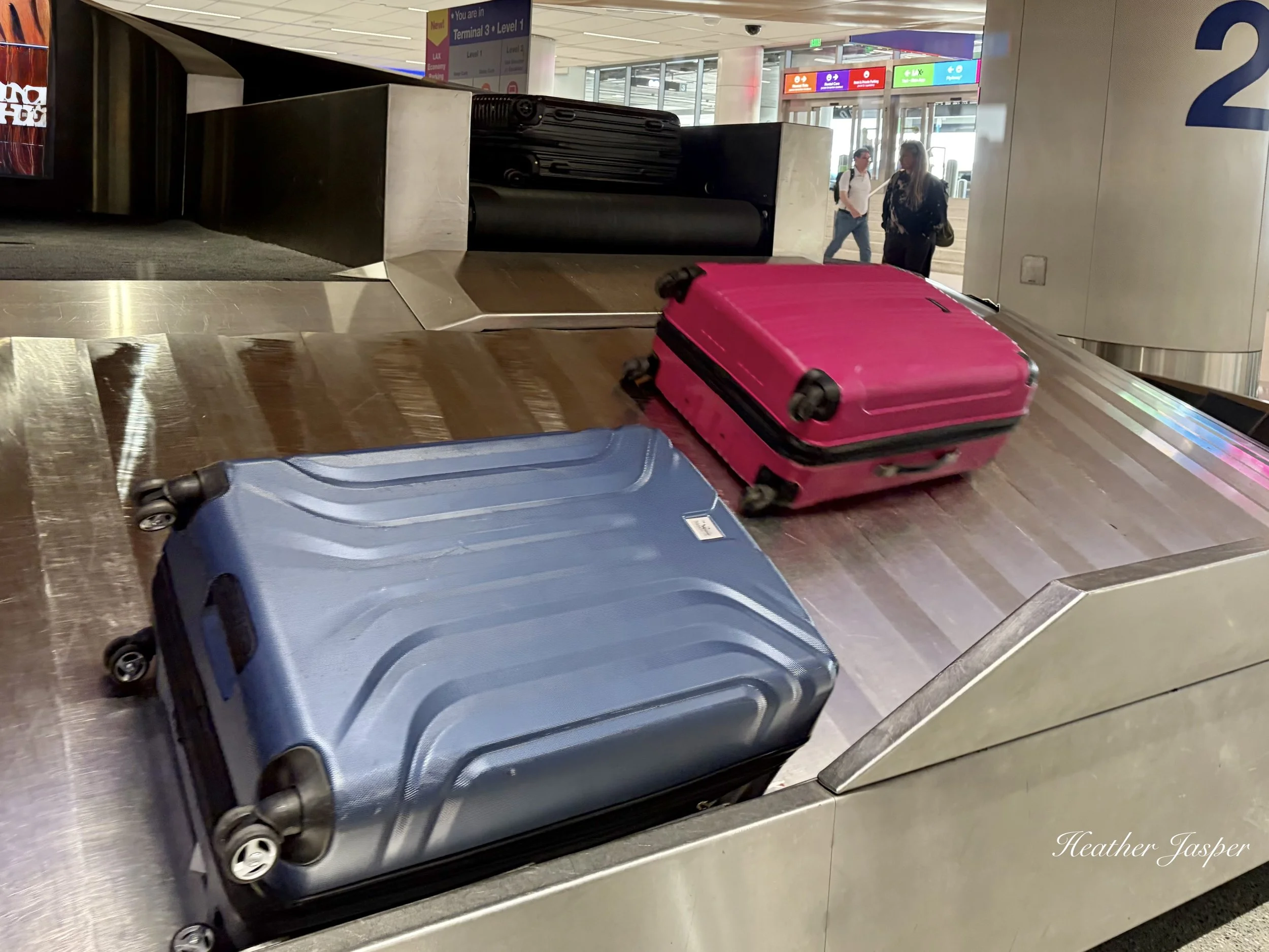 top 10 tips to prevent lost luggage