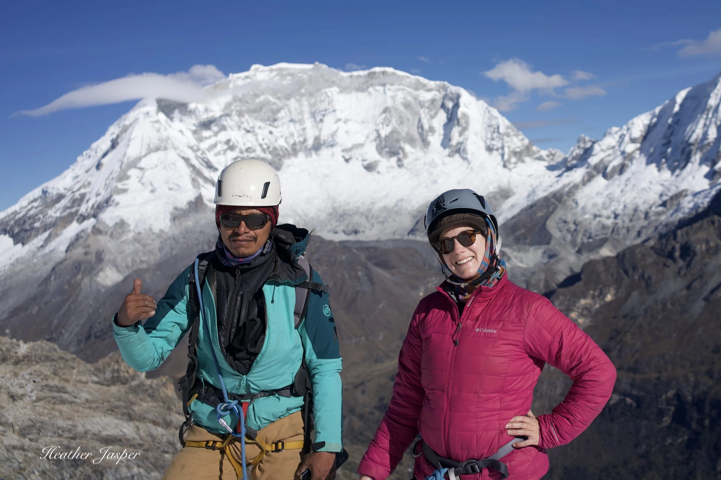 hire a guide for climbing in the Cordillera Blanca Peru