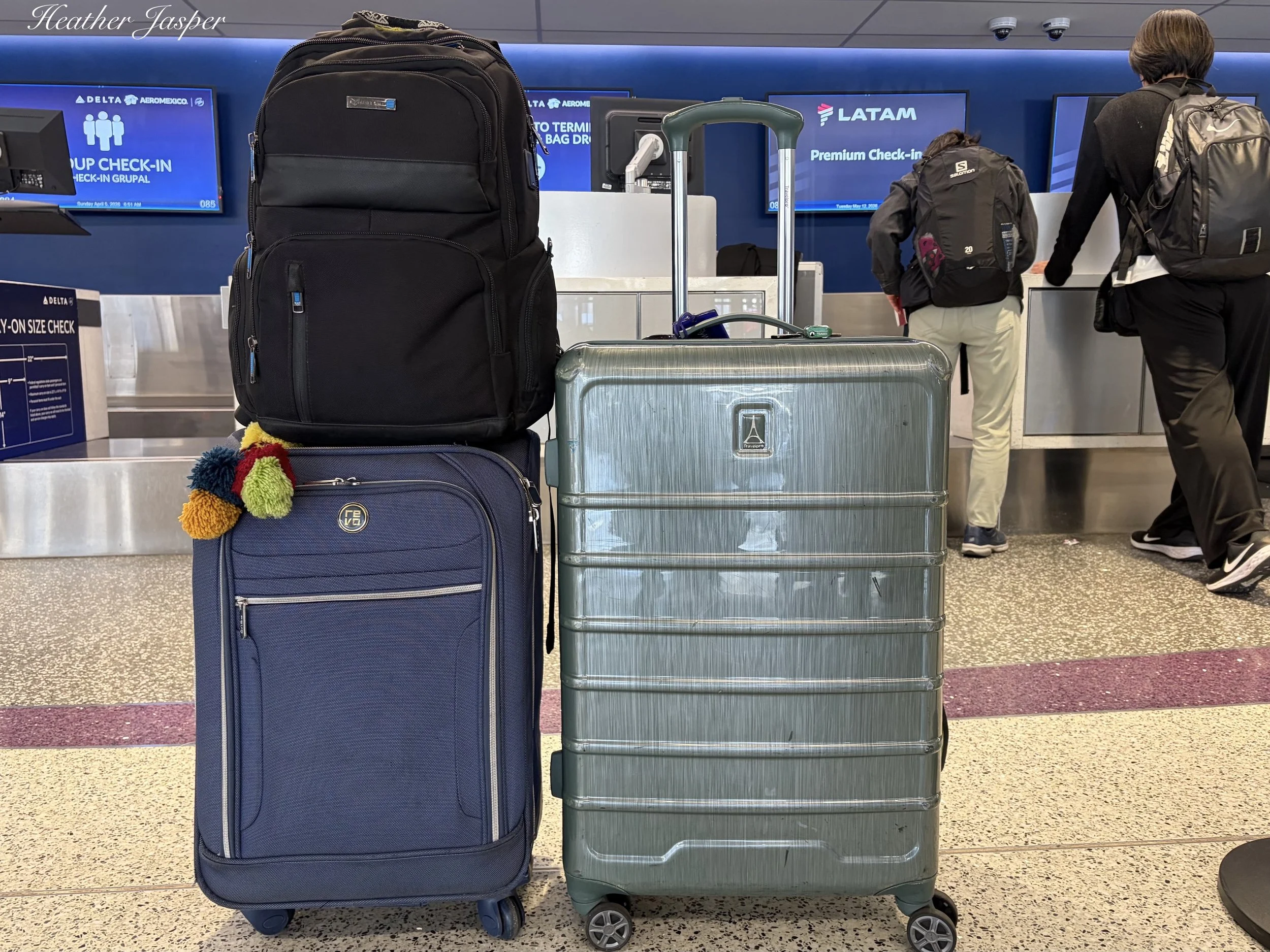 luggage allowance for LATAM flights Peru