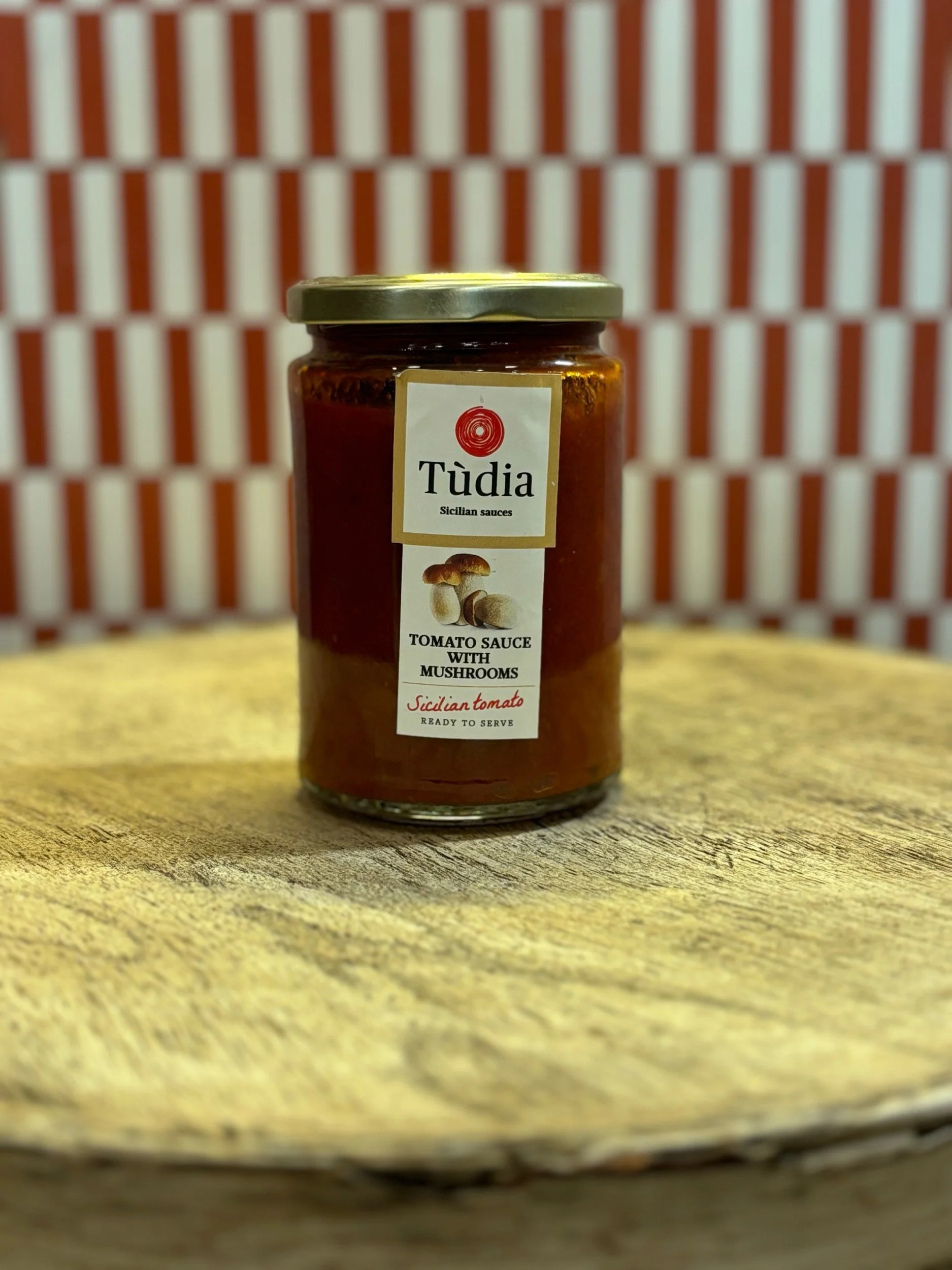 Tudia Mushrooms Tomato Sauce