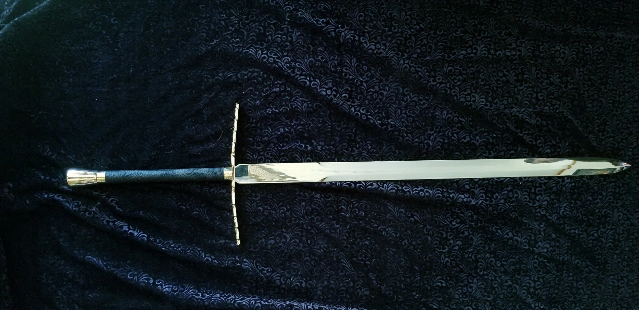 Bronze Fit Two Handed