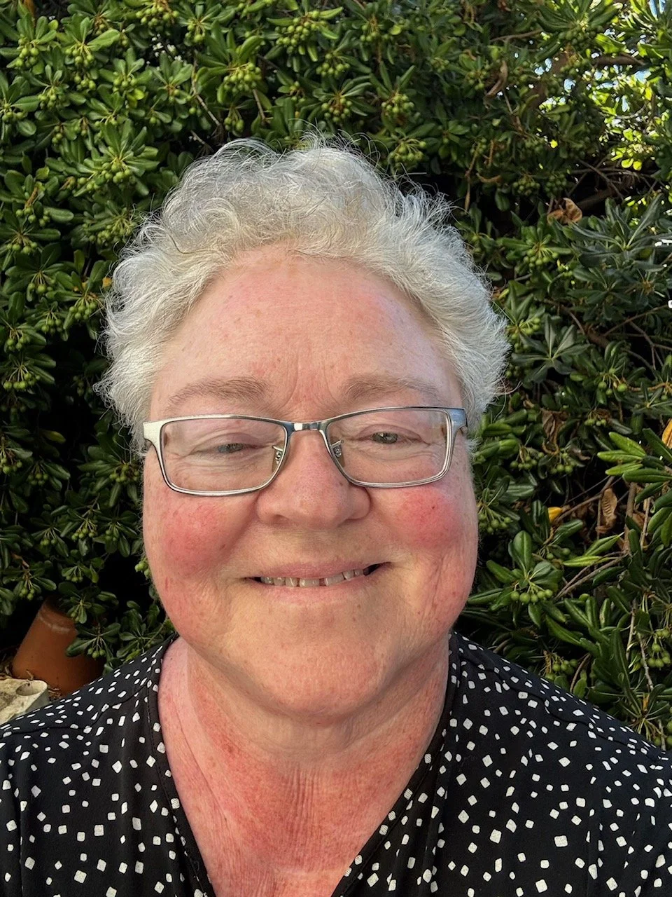 8/18 at 5:30pm PT - Deb Burgard (she/her) joins us for Fat Elders Gathering