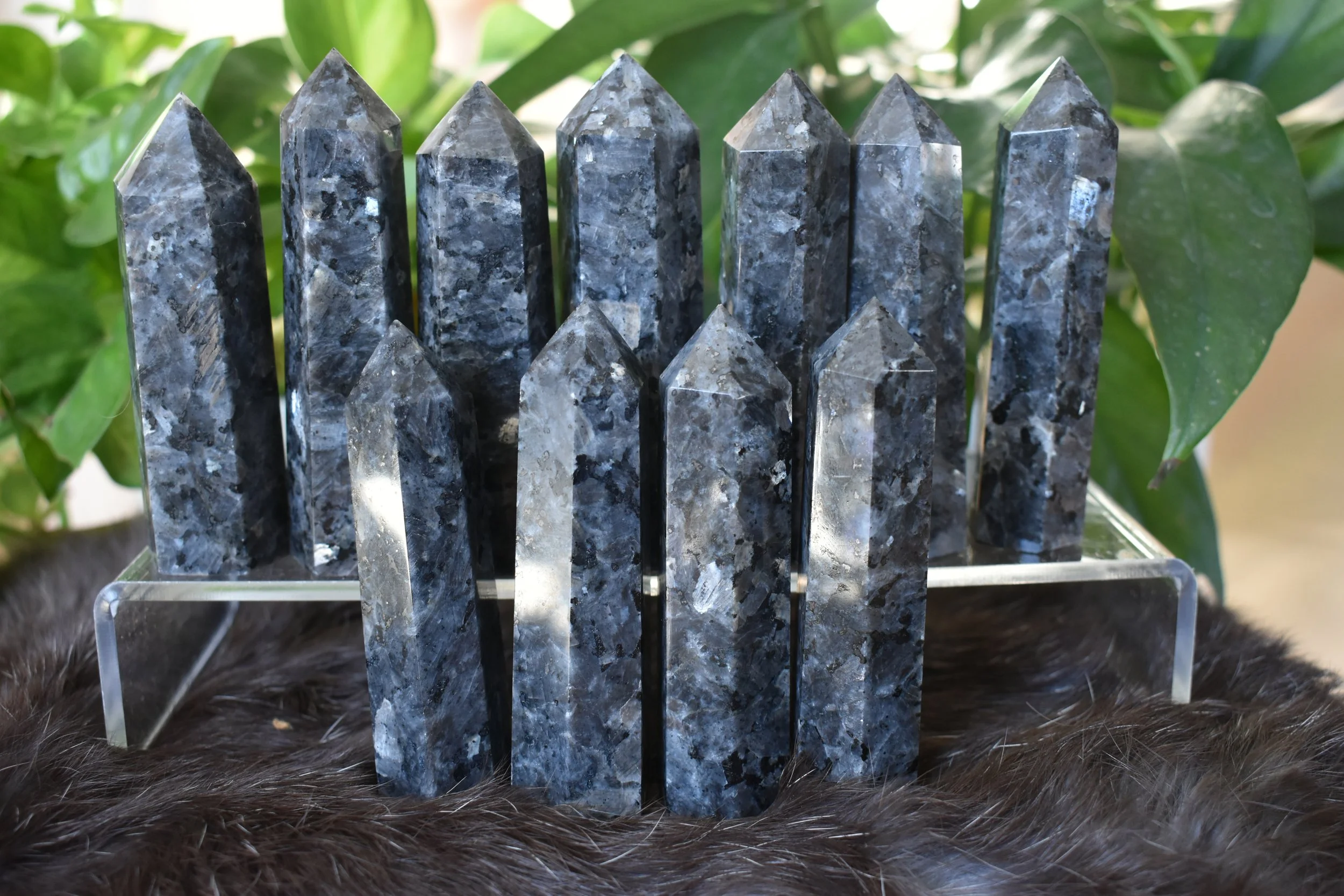 Medium Larvikite Tower
