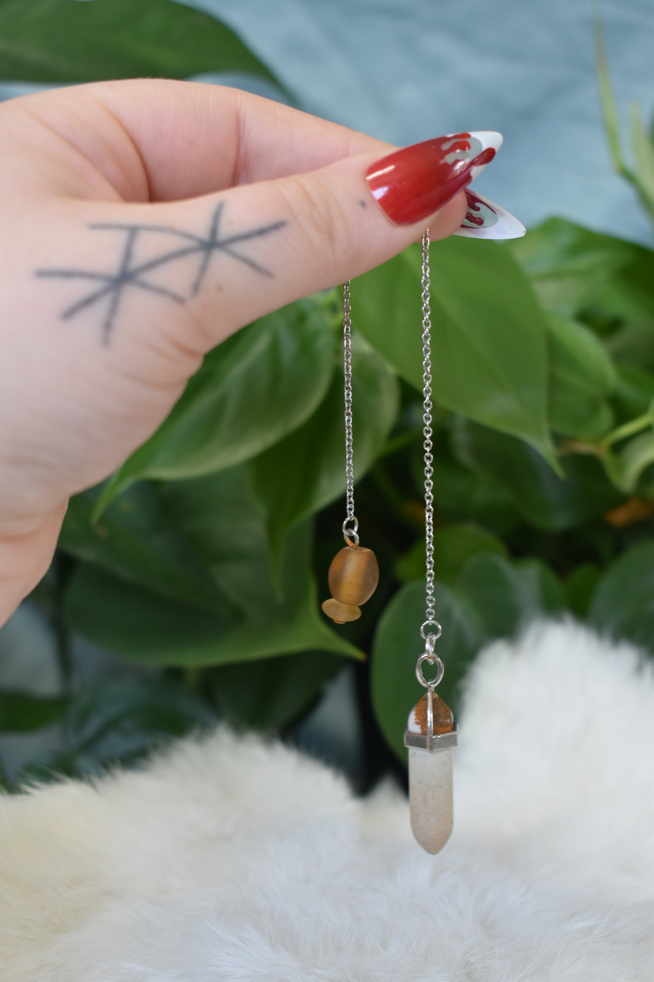 Picture jasper, glass