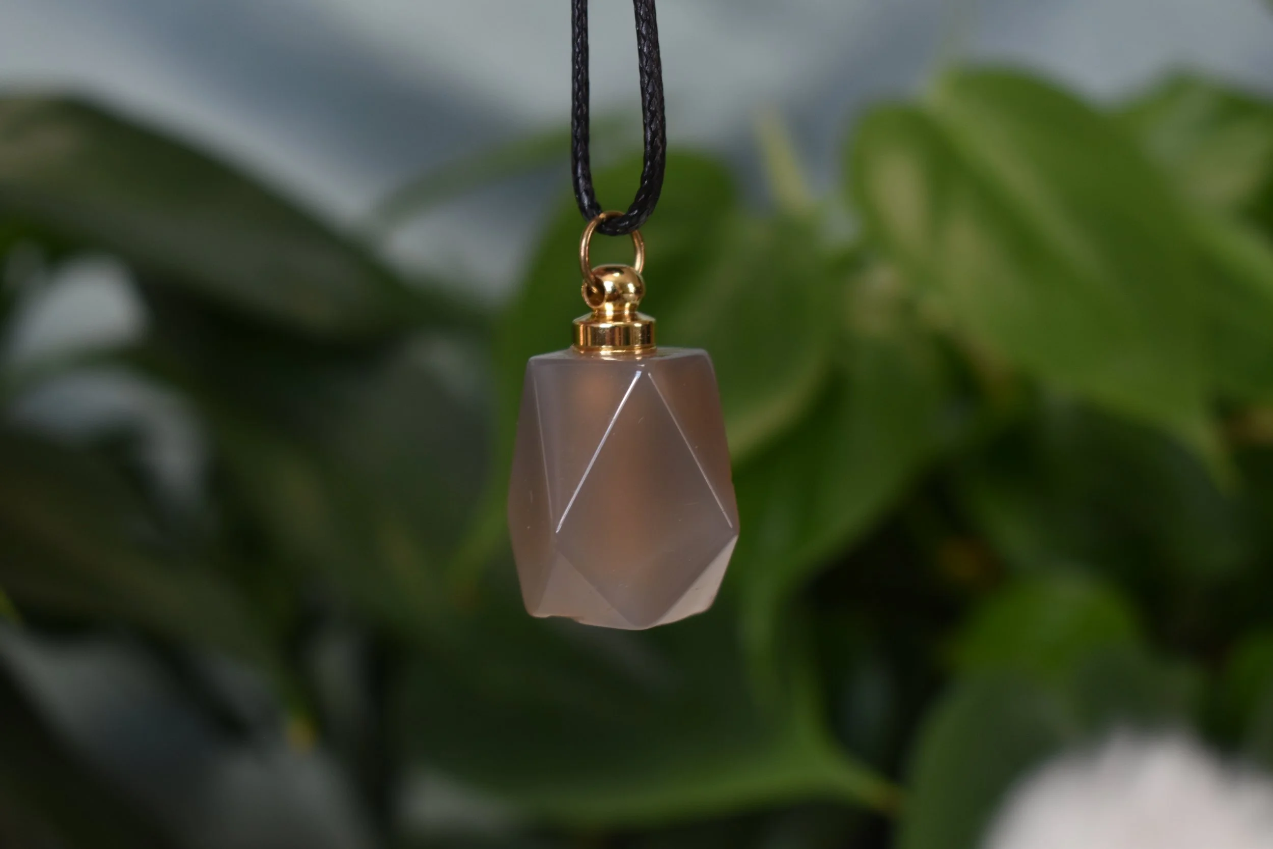 Crystal bottle necklace, gold