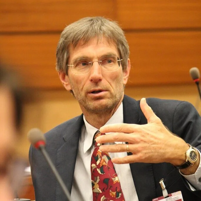 Meeting with Dr. Tilman Ruff: Freeing the World from the Worst Weapons