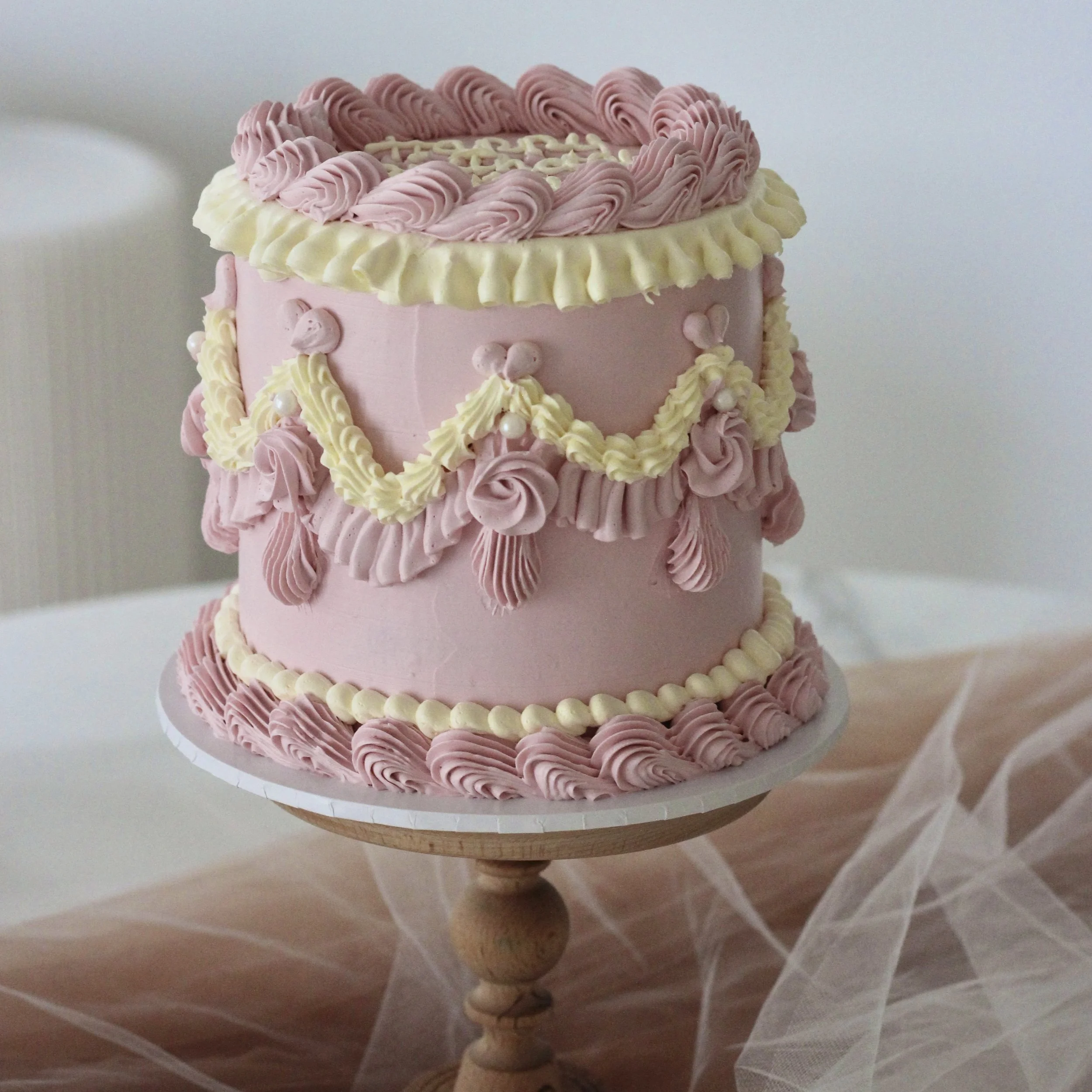 Aggregate more than 154 custom birthday cakes sydney super hot in