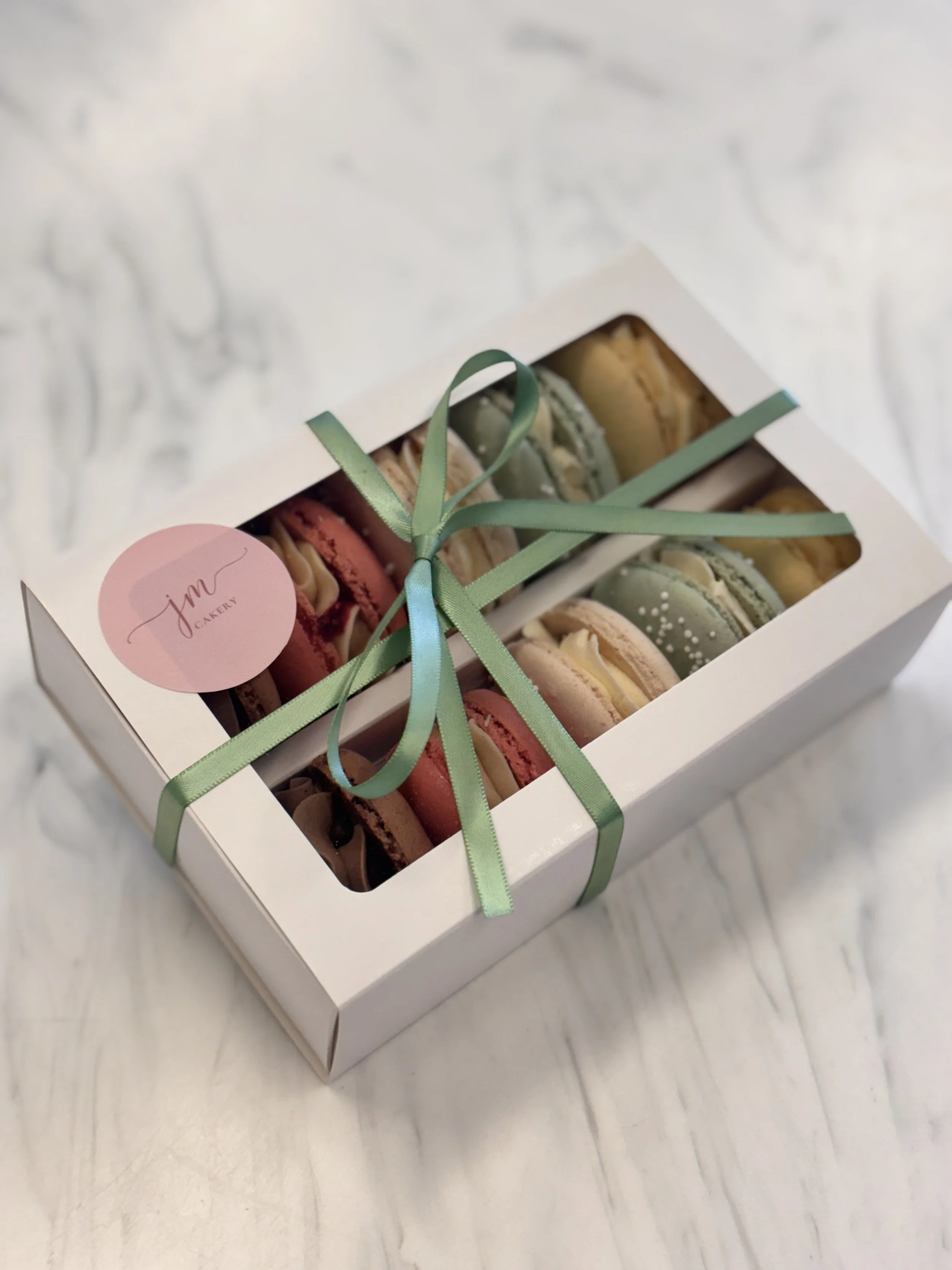 Macaron Gift Box (10 pcs)
