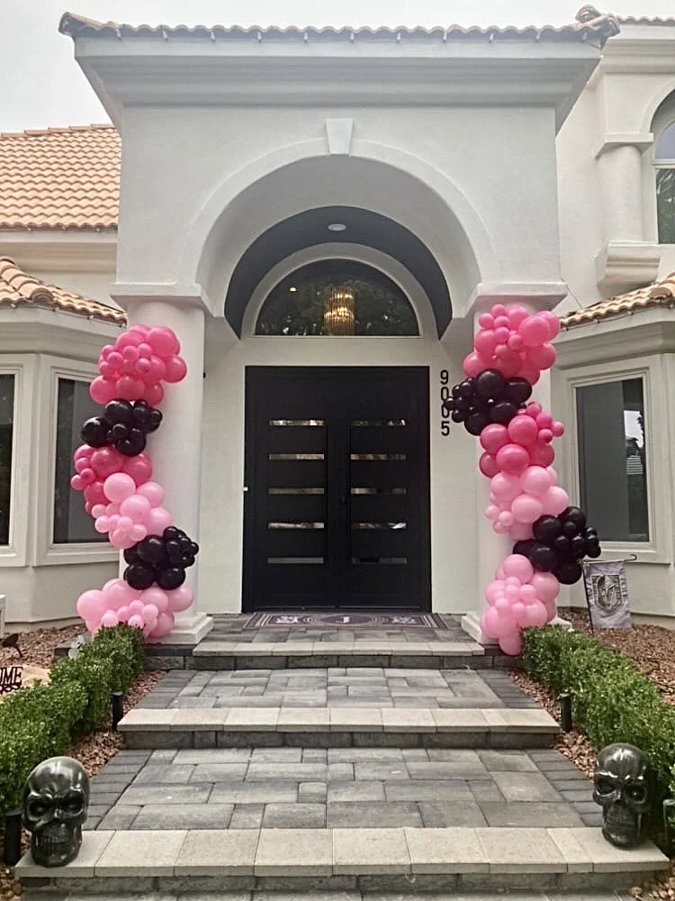 balloon decor Las Vegas Flower Walls Las Vegas balloon garland