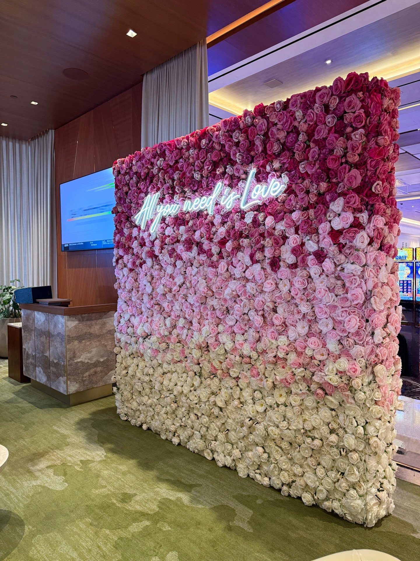 A beautiful Valentine&rsquo;s Day flower wall for Oasis Lounge @durangoresort!! 💘 A show stopping and elegant flower wall. This pink ombre rose and peony flower wall is a must have at any event, and will have your guests oohing and aahing! Our Tickl