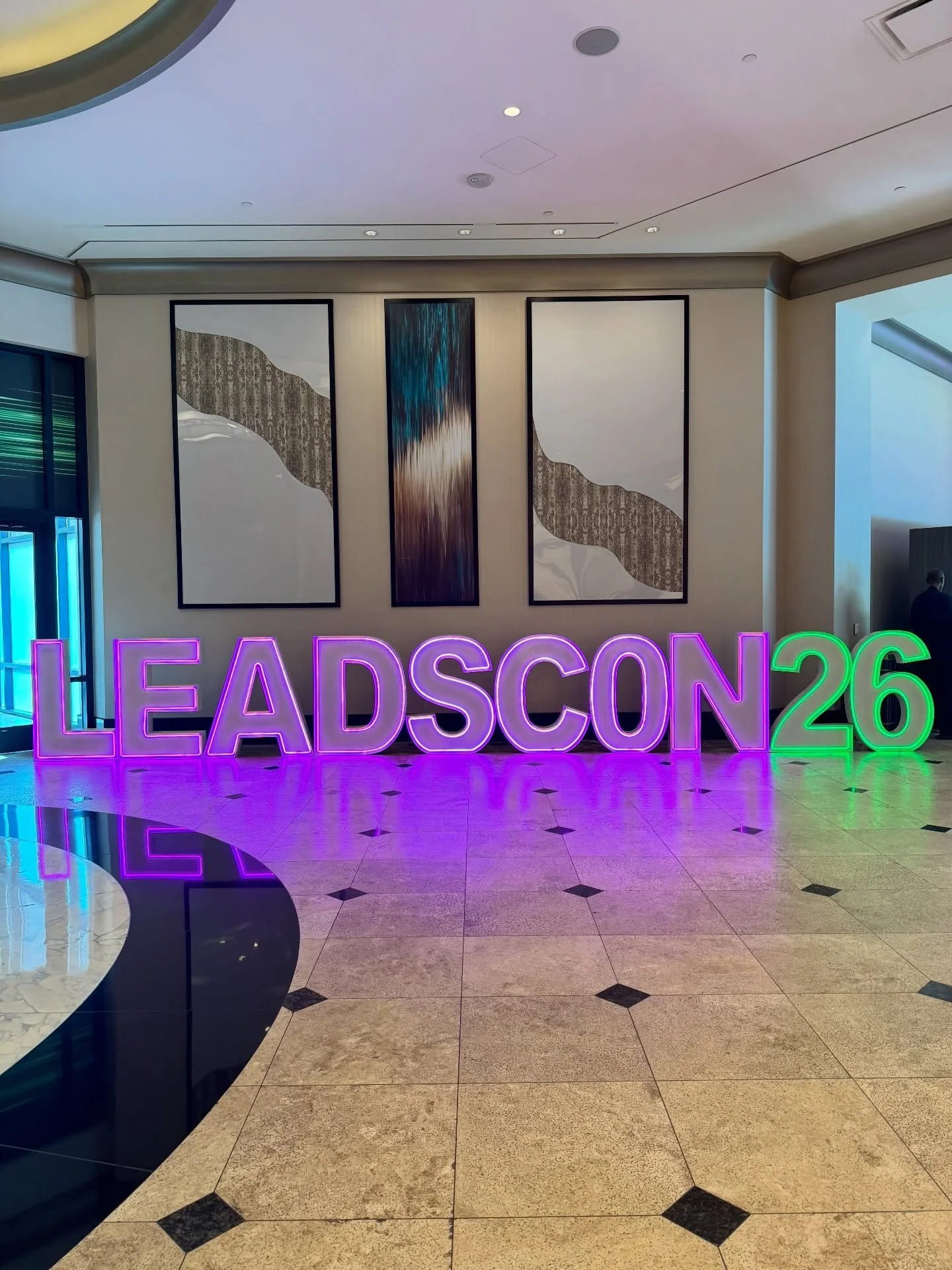 So grateful to be part of the energy and creativity that makes #LEADSCON so special year after year. Thank you for trusting @flowerwallslasvegas to help bring the experience to life for the past 3 years! 💜💚 Designer Flower Walls #flowerwallslasvega
