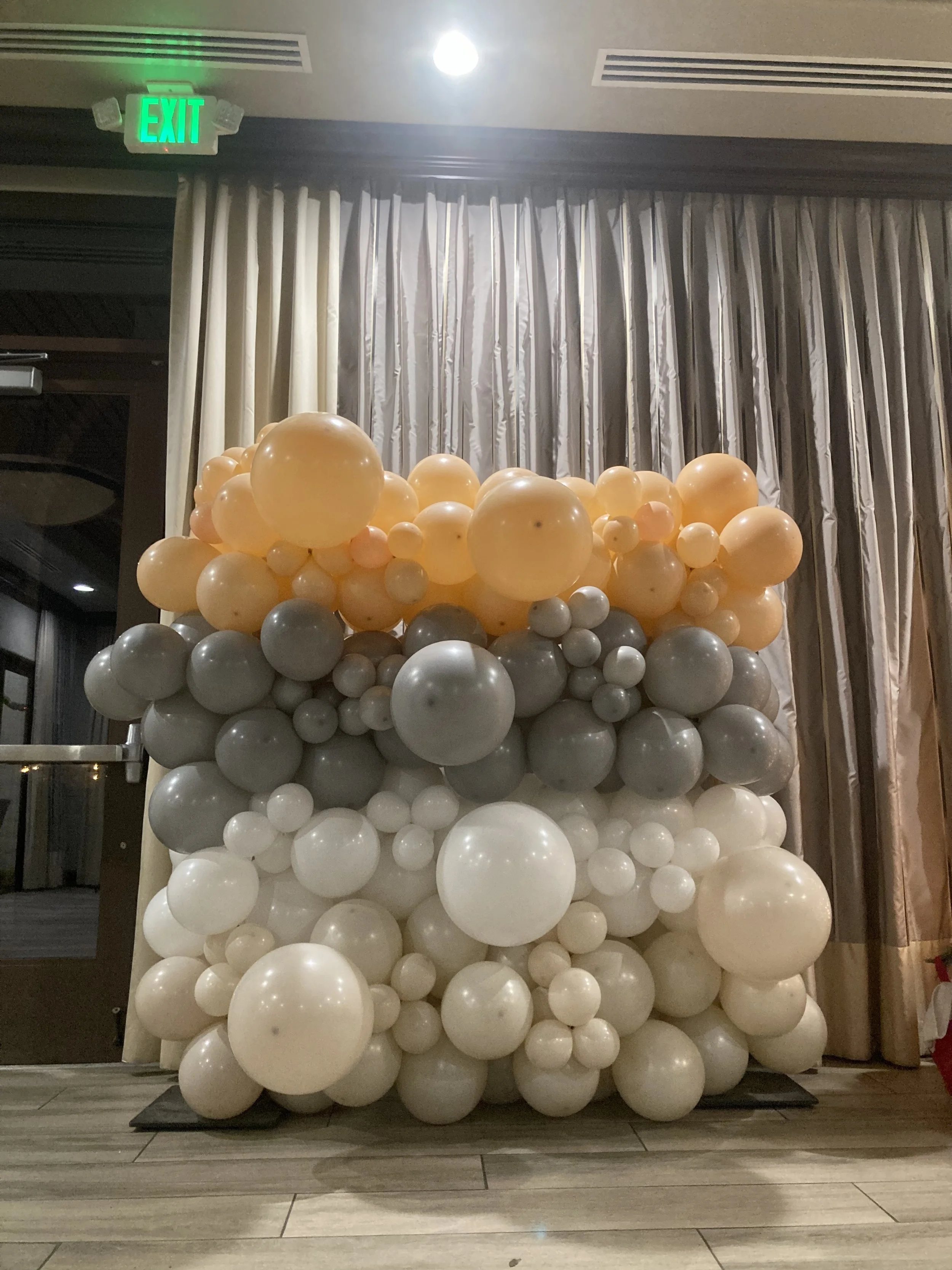 balloon wall balloon decor FLOWER WALLS LAS VEGAS