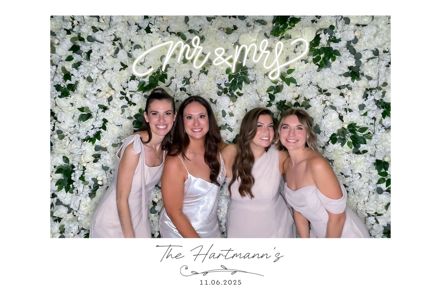 Photo Booth rental Las Vegas FLOWER WALLS LAS VEGAS 