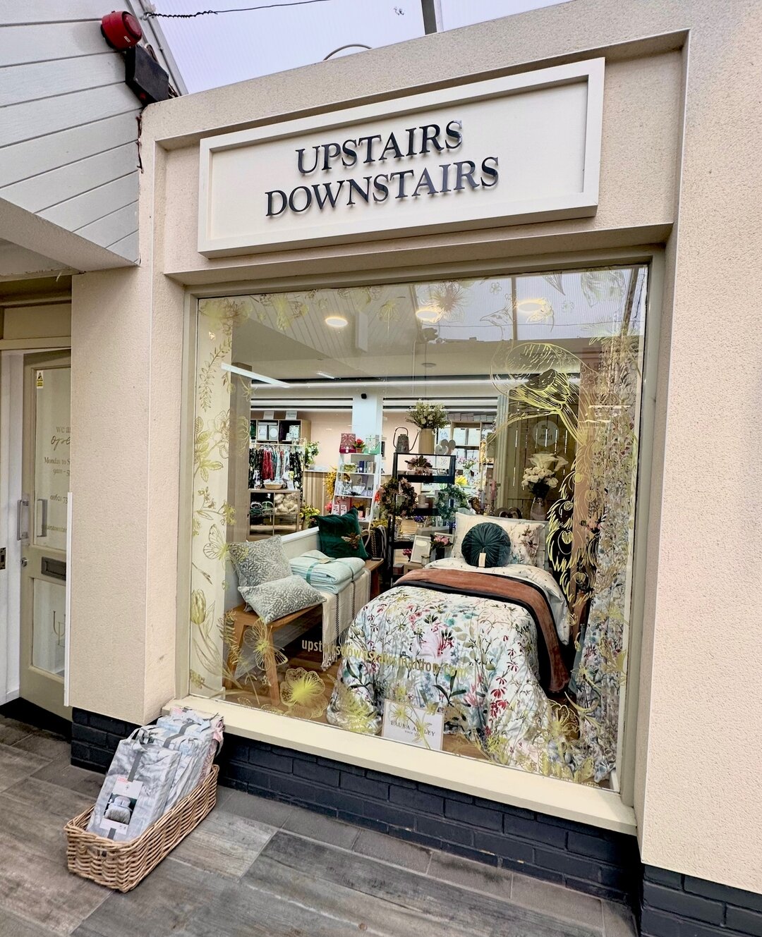 Small businesses we love...

Have you visited @upstairsdownstairs_maldon yet?

If you  love interiors as much as we do this shop will be right up our street. Upstairs Downstairs offers a wide range of fabrics, wallcoverings, soft furnishings and much