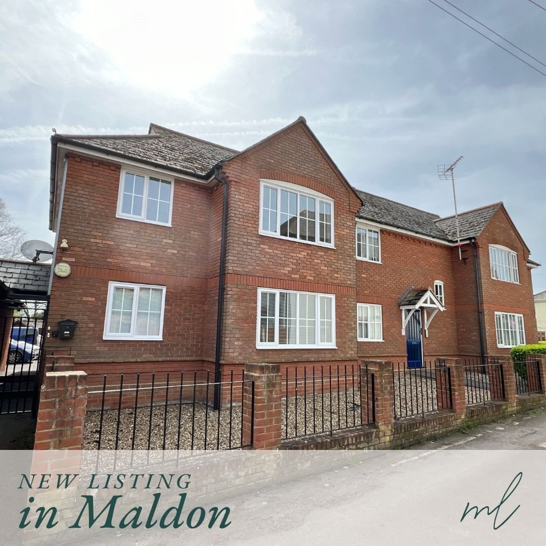 New Listing! 

We are delighted to offer to let this 1 bedroom first floor flat just off of the Maldon High Street and on the edge of Promenade Park. Allocated parking and available immediately.