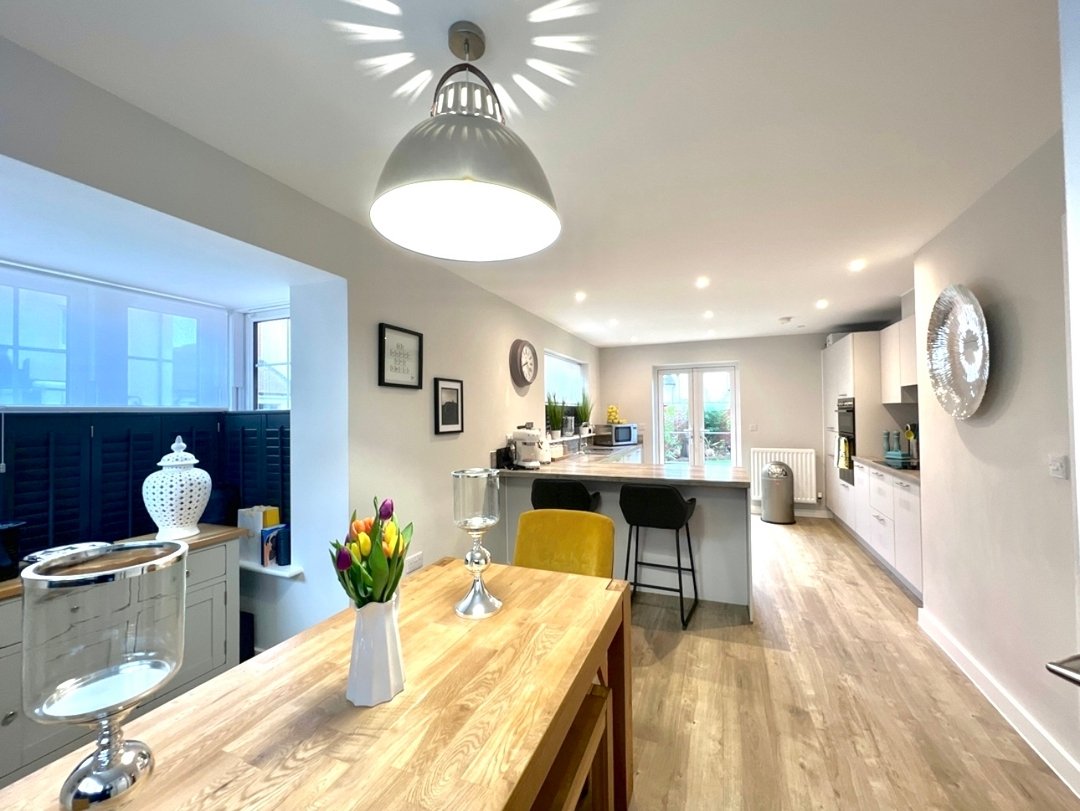Did you know we also cover Tiptree? This stunning kitchen diner is from one of our previously let properties on the popular new development by the Tiptree Jam Factory.