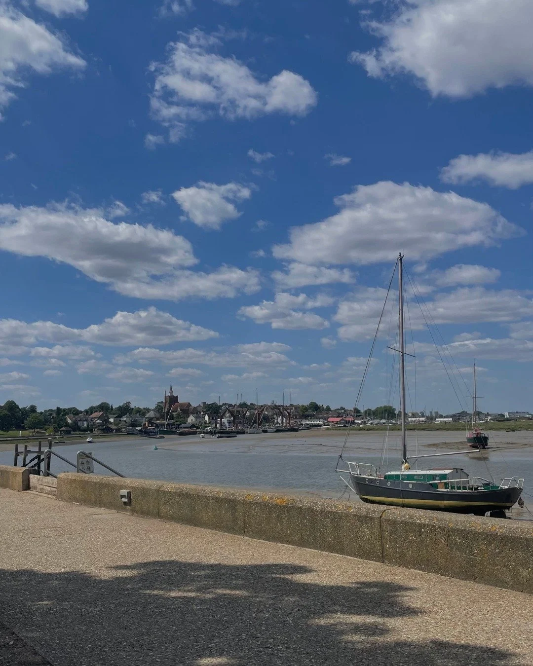 Winter sunshine at the Promenade.
