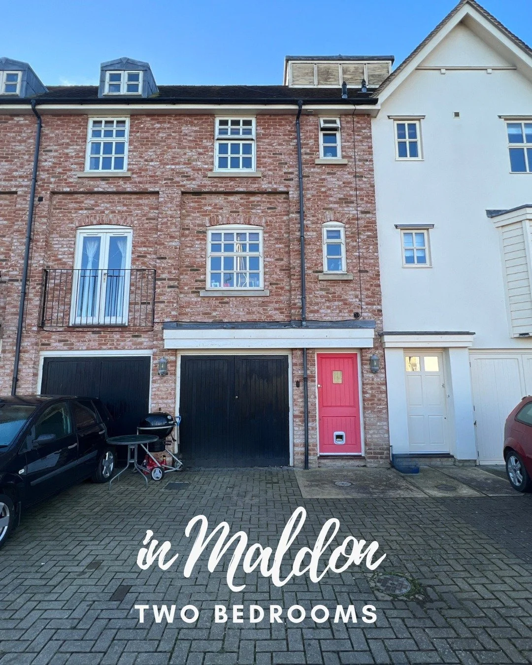 We are delighted to share the opportunity to let this two bedroom terrace property overlooking the Quay, just in time for spring. Available late April.