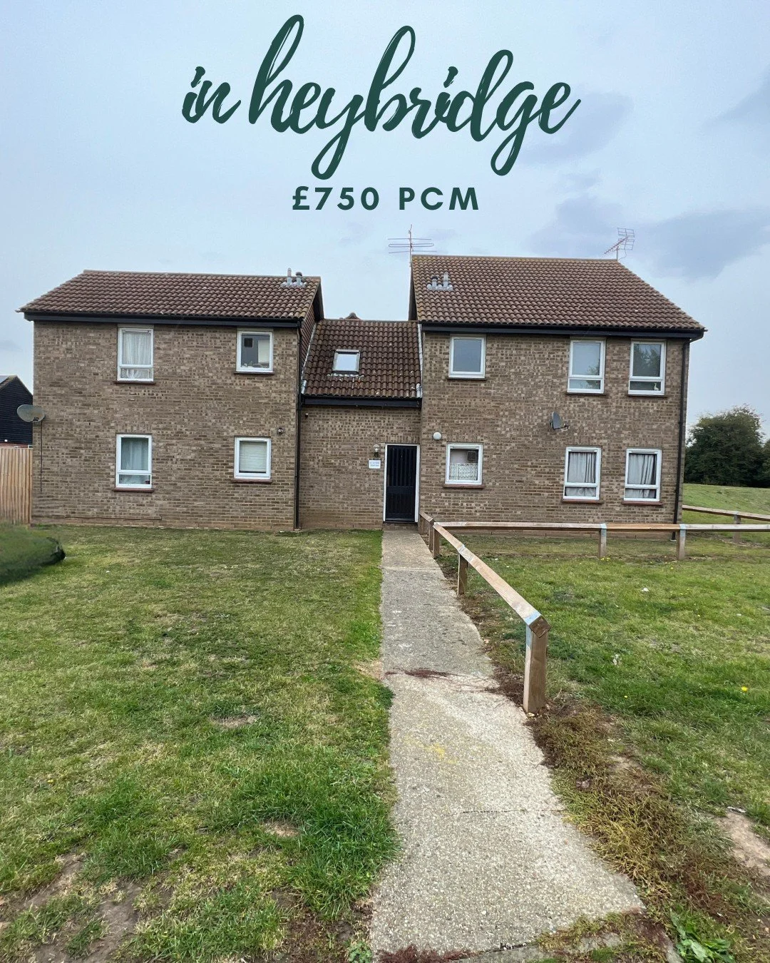 Maldon Lettings are pleased to offer for rental this studio apartment which is situated in Heybridge and close to local amenities. Allocated parking and communal garden. Available early May 2026.