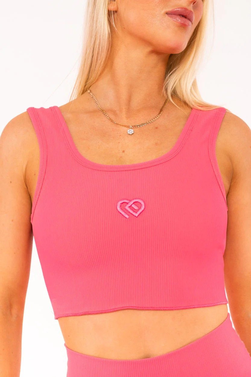 hot-pink-romi-crop-956123-ezgif.com-webp-to-jpg-converter.jpg