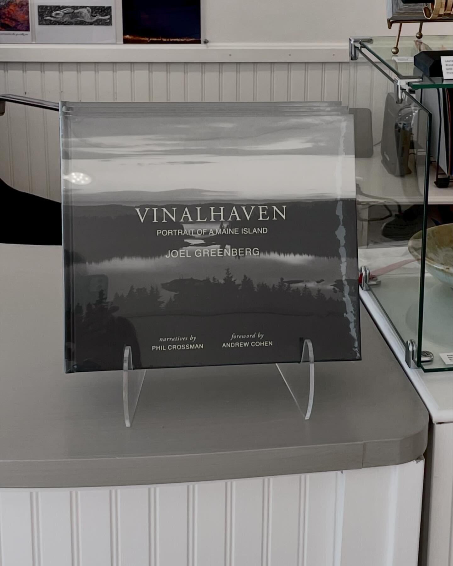 The Vinalhaven book is back! Second edition, hot off the press, just in time for gifting! The gallery is open today and tomorrow 10-2, and tomorrow night for Community Night. #islandartists #holidayshow #vinalhavenmaine