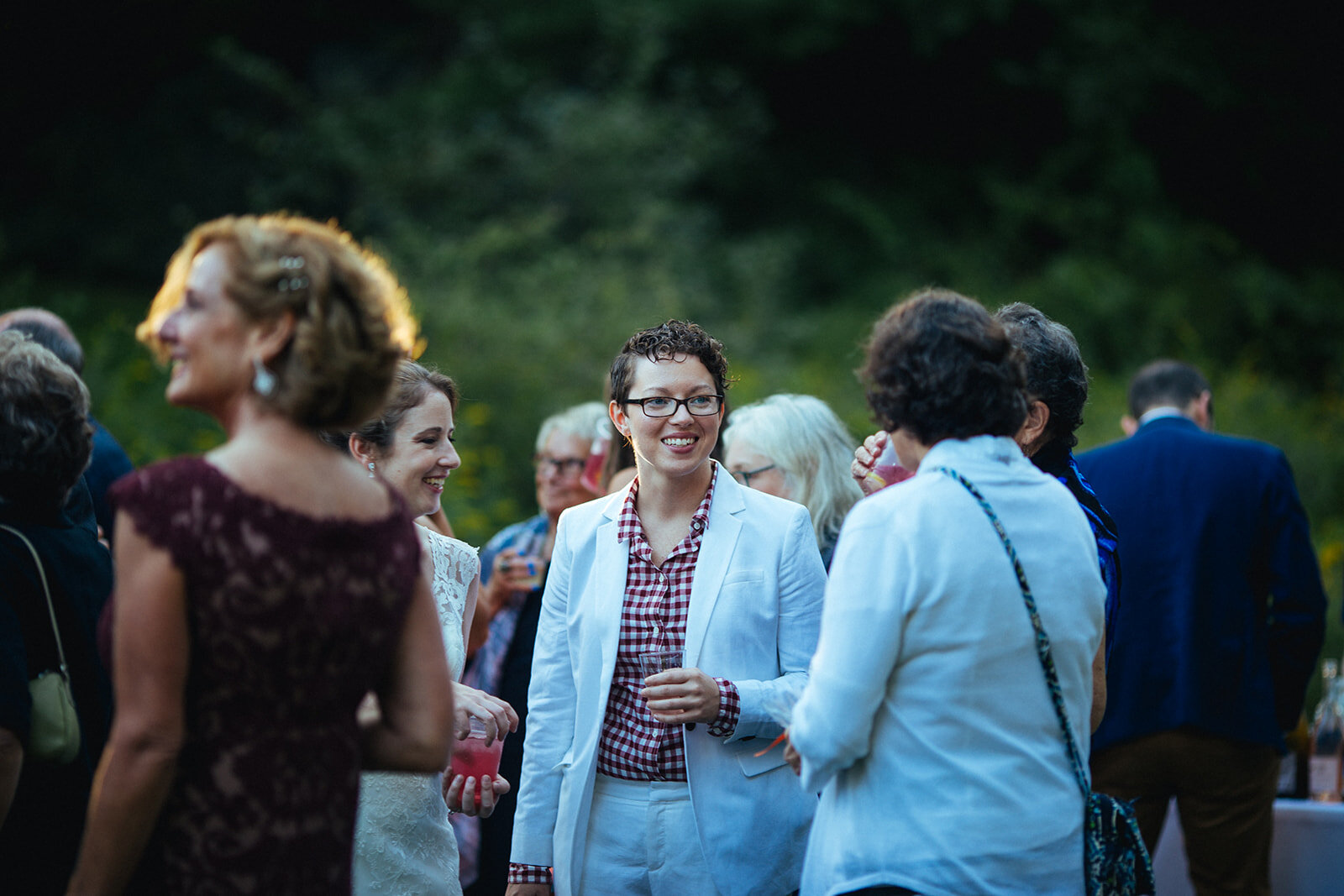 Wedding guests with newlyweds in Cape Cod Shawnee Custalow photography