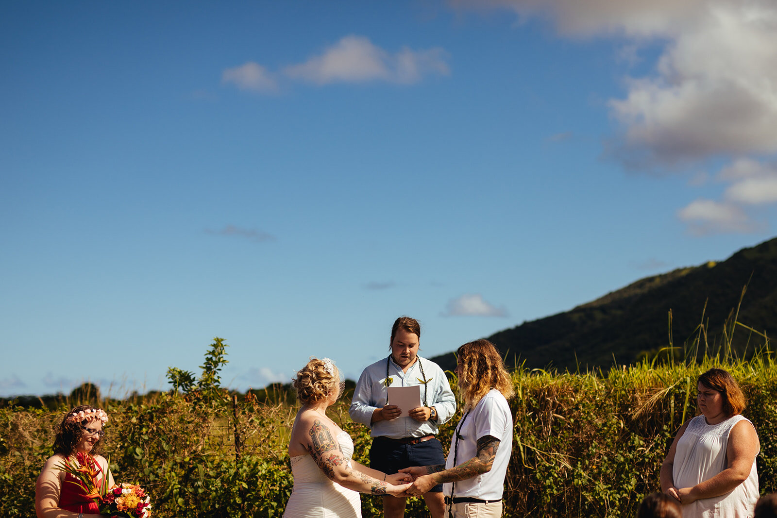 Couple getting married in Kauai Hawaii Shawnee Custalow wedding photography