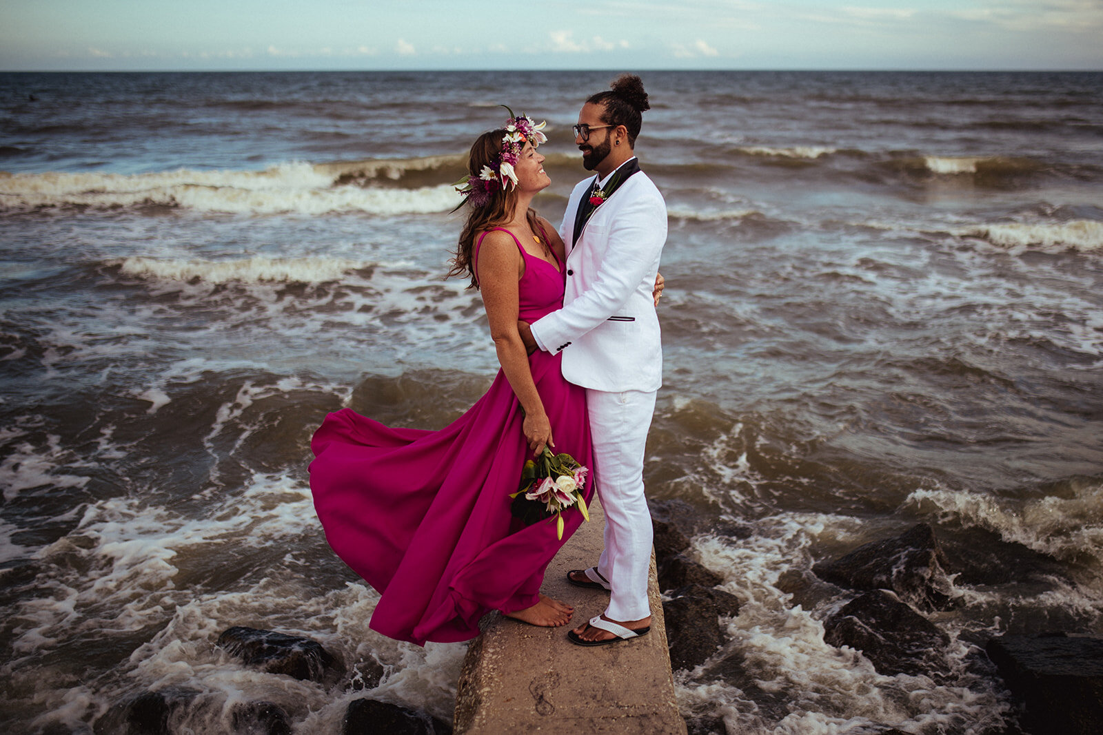 Newlyweds on Folly Beach SC Shawnee Custalow wedding photographer