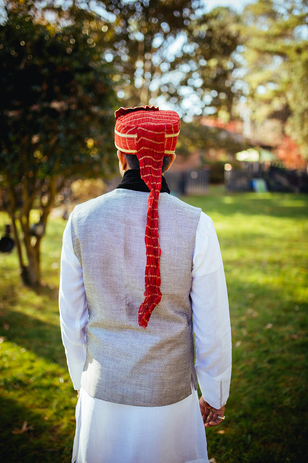 Indian Groom wearing a traditional turban in Richmond VA Shawnee Custalow photography