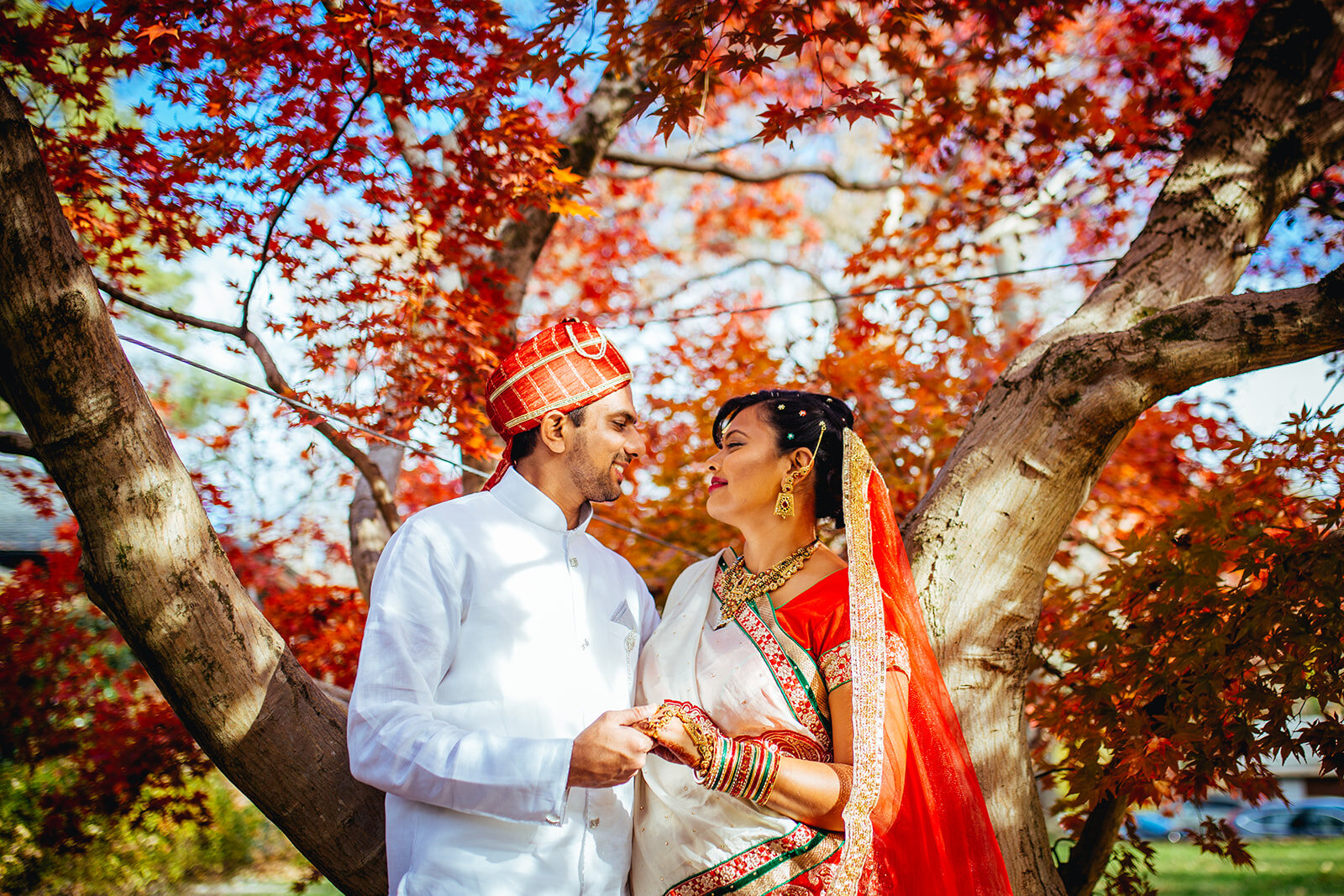 Newlyweds under a Japanese maple tree in Richmond VA Shawnee Custalow photography