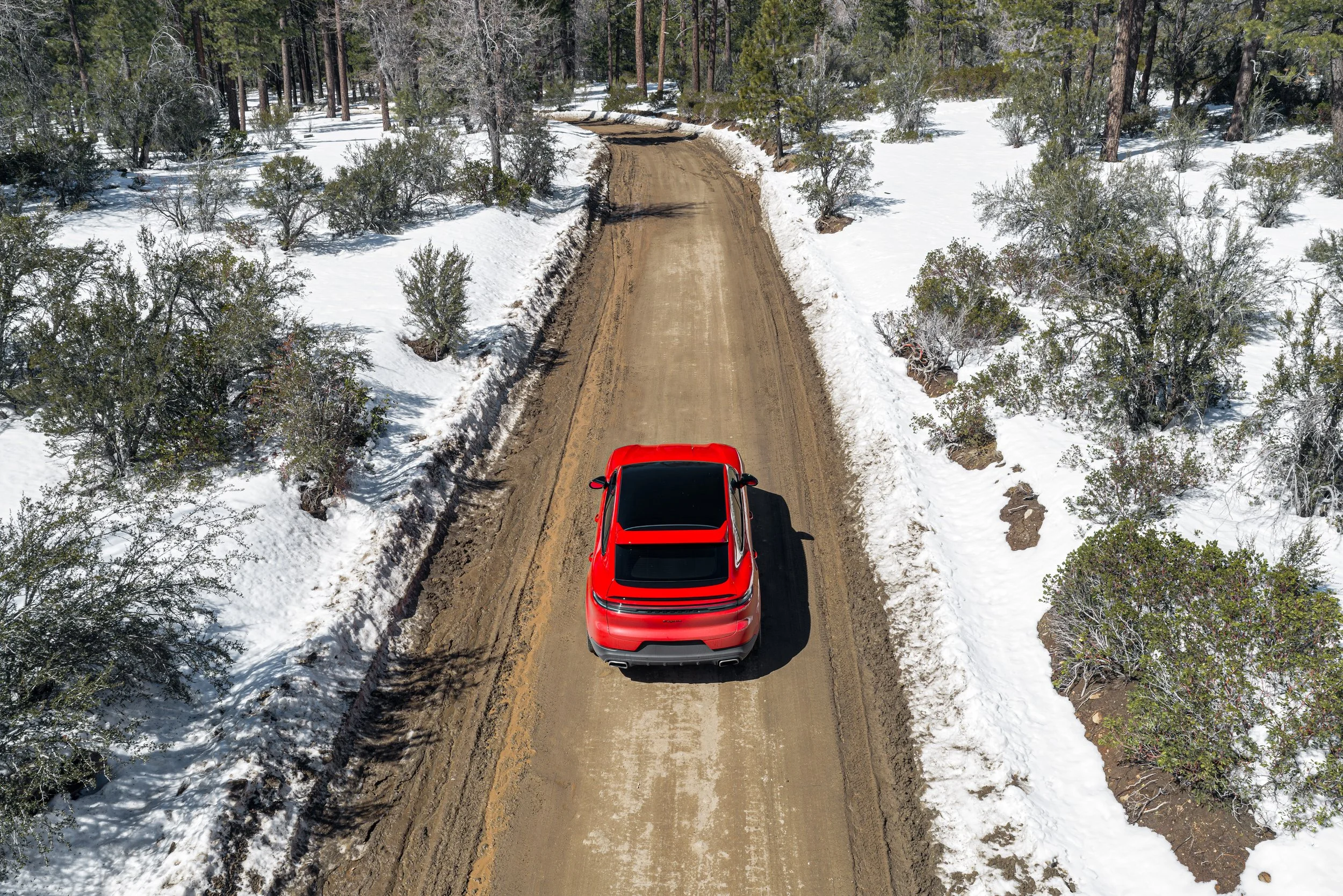 2026 Porsche Cayenne Coupe_11.jpg