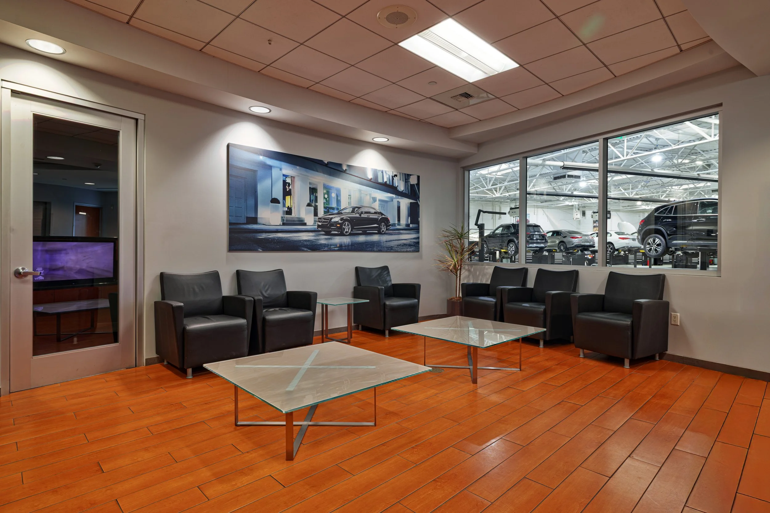 MB Foothill Ranch_Dealership Imagery_03-09-25_07.jpg