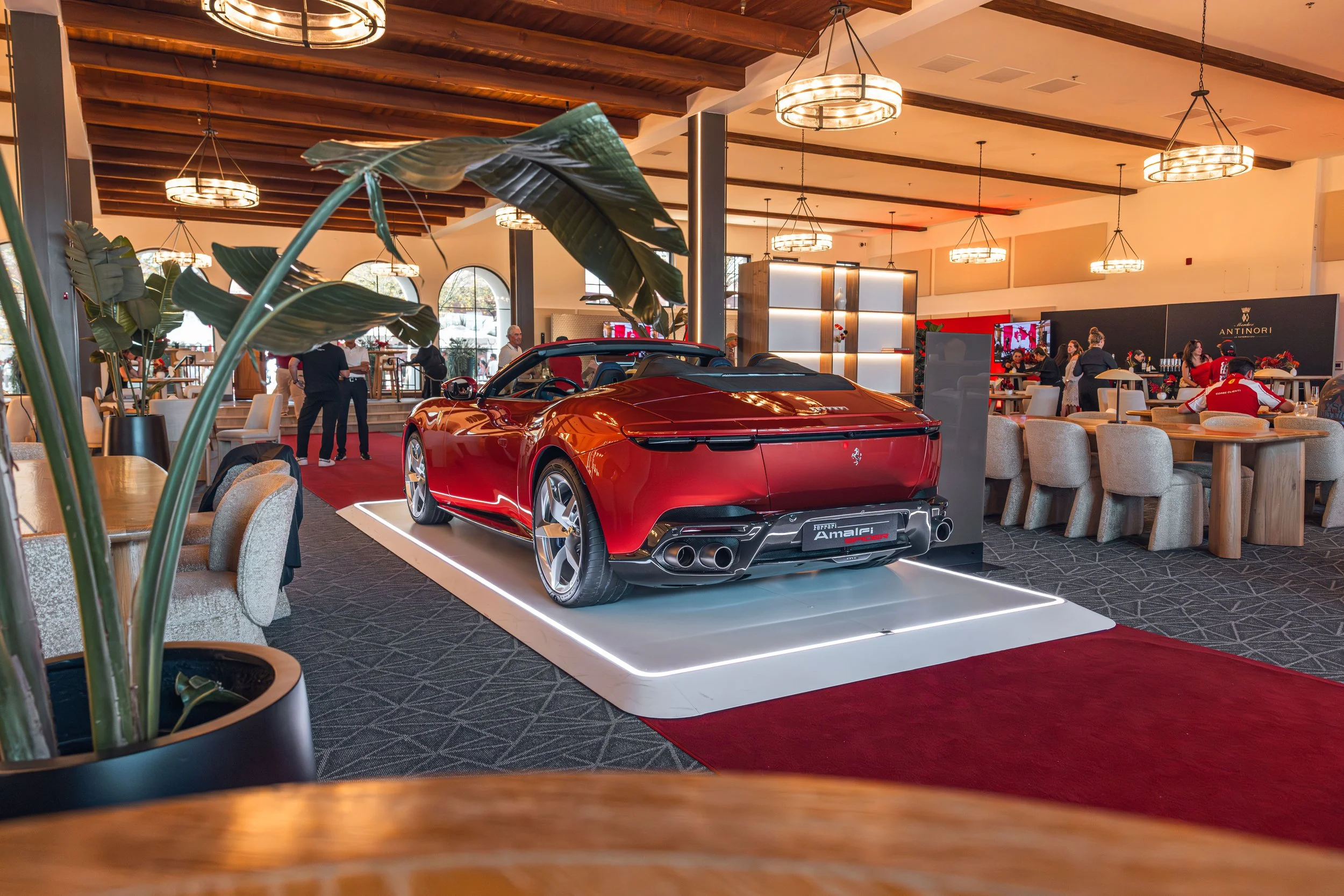 Ferrari Challenge_Amalfi Spider_03.jpg