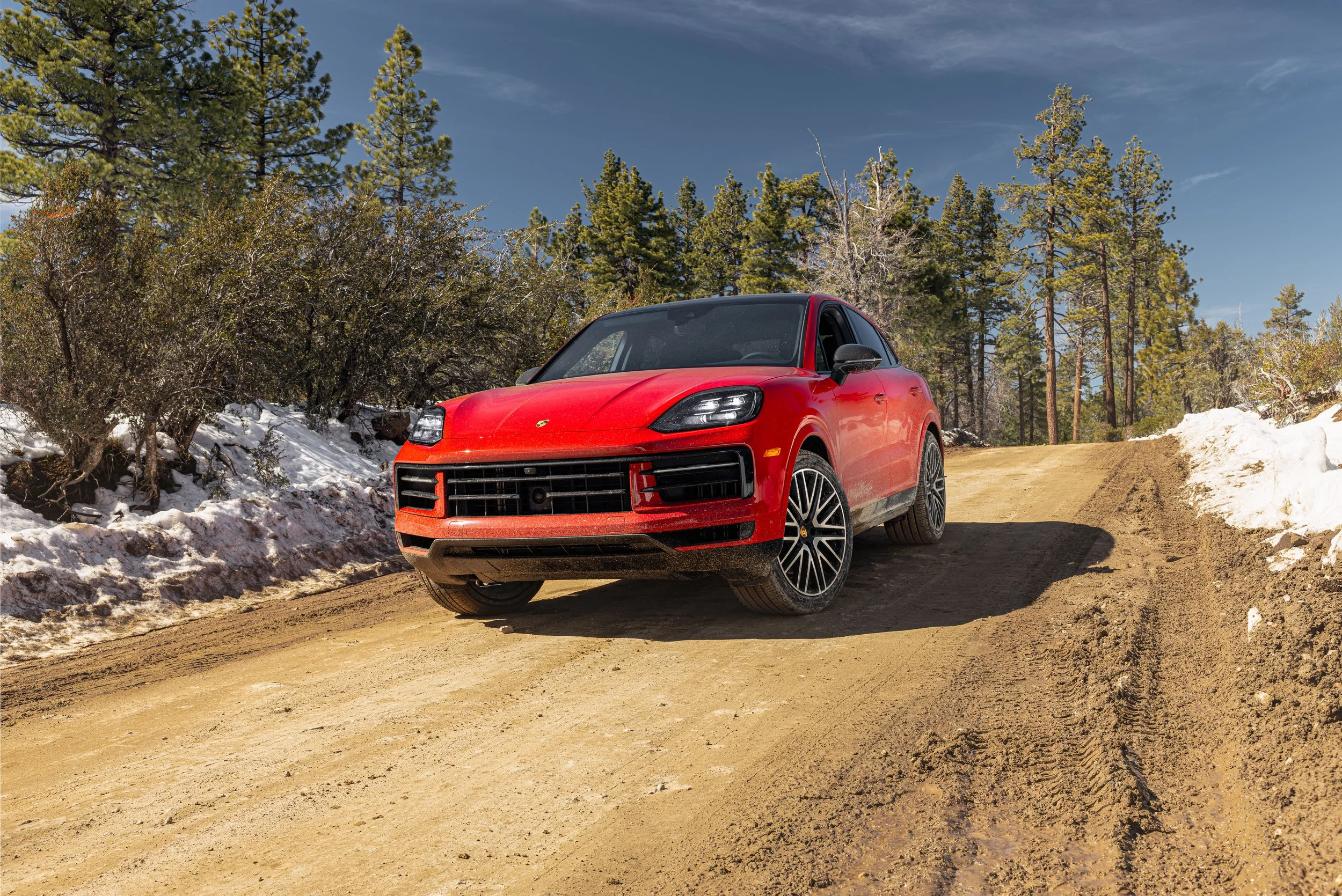 2026 Porsche Cayenne Coupe_04.jpg