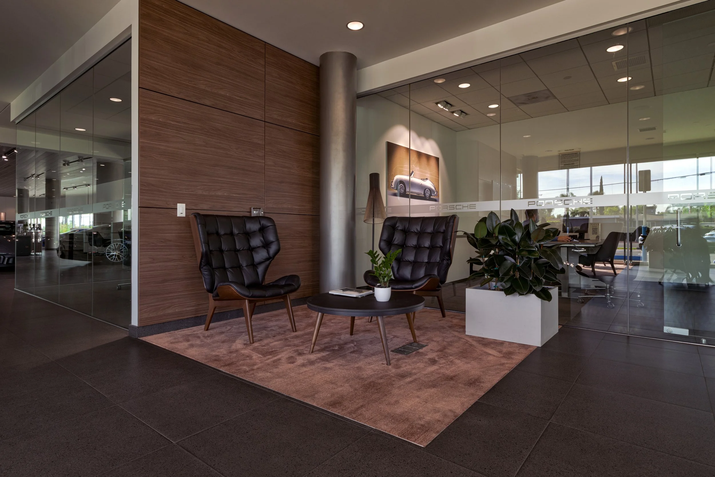 [2025] Porsche RIV_Lounge Area_02.jpg