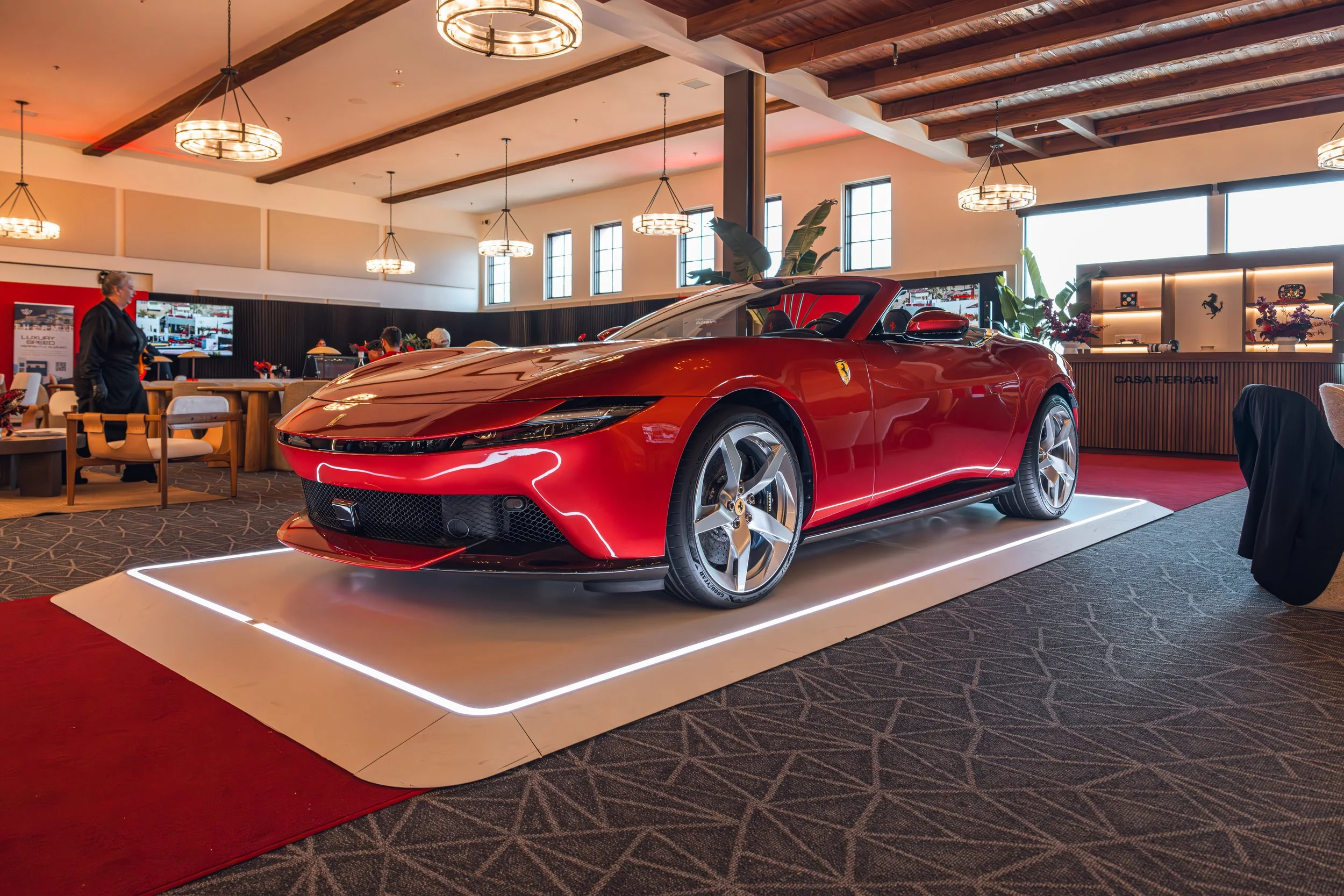 Ferrari Challenge_Amalfi Spider_01.jpg