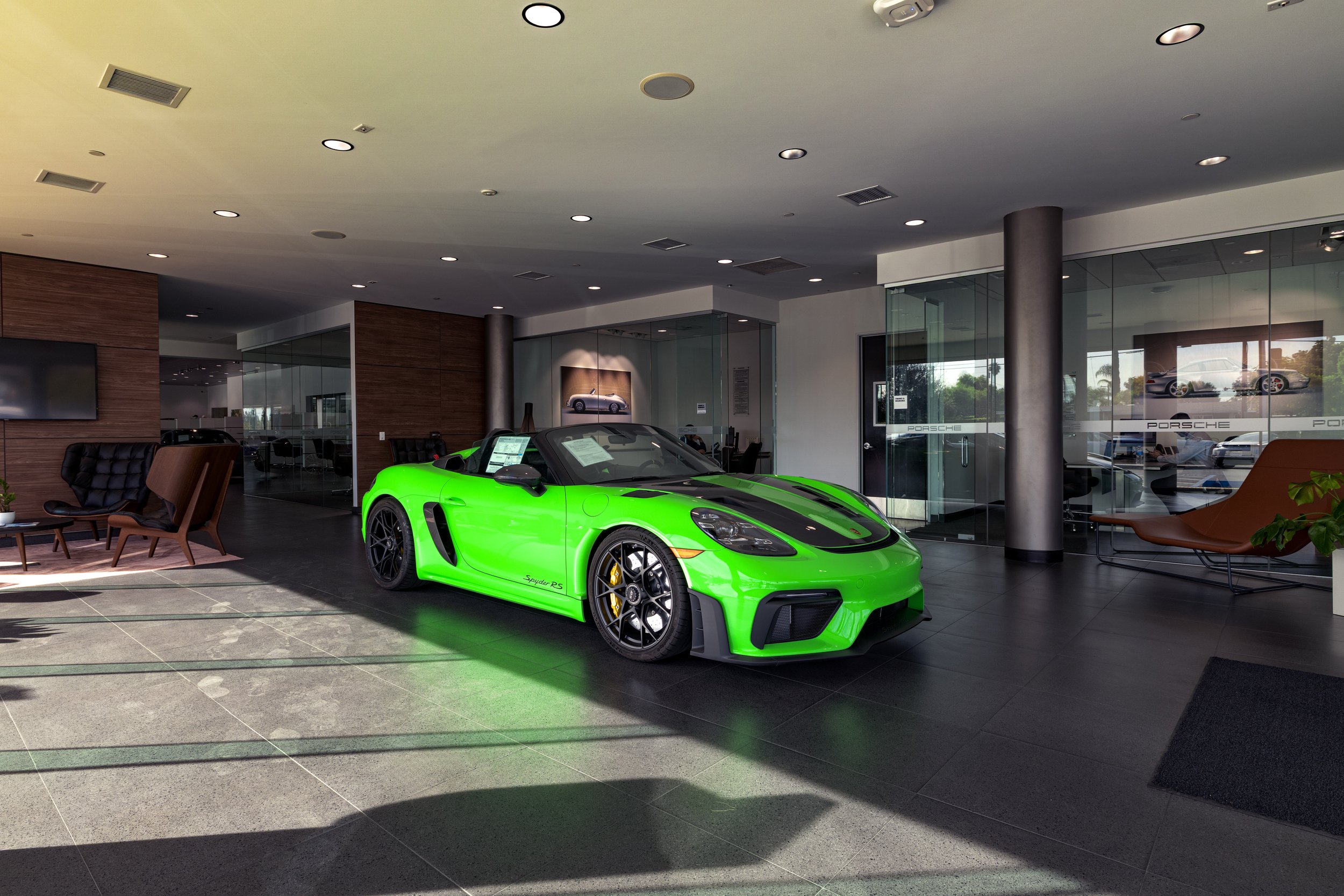 [2025] Porsche RIV_Delivery Room_01.jpg