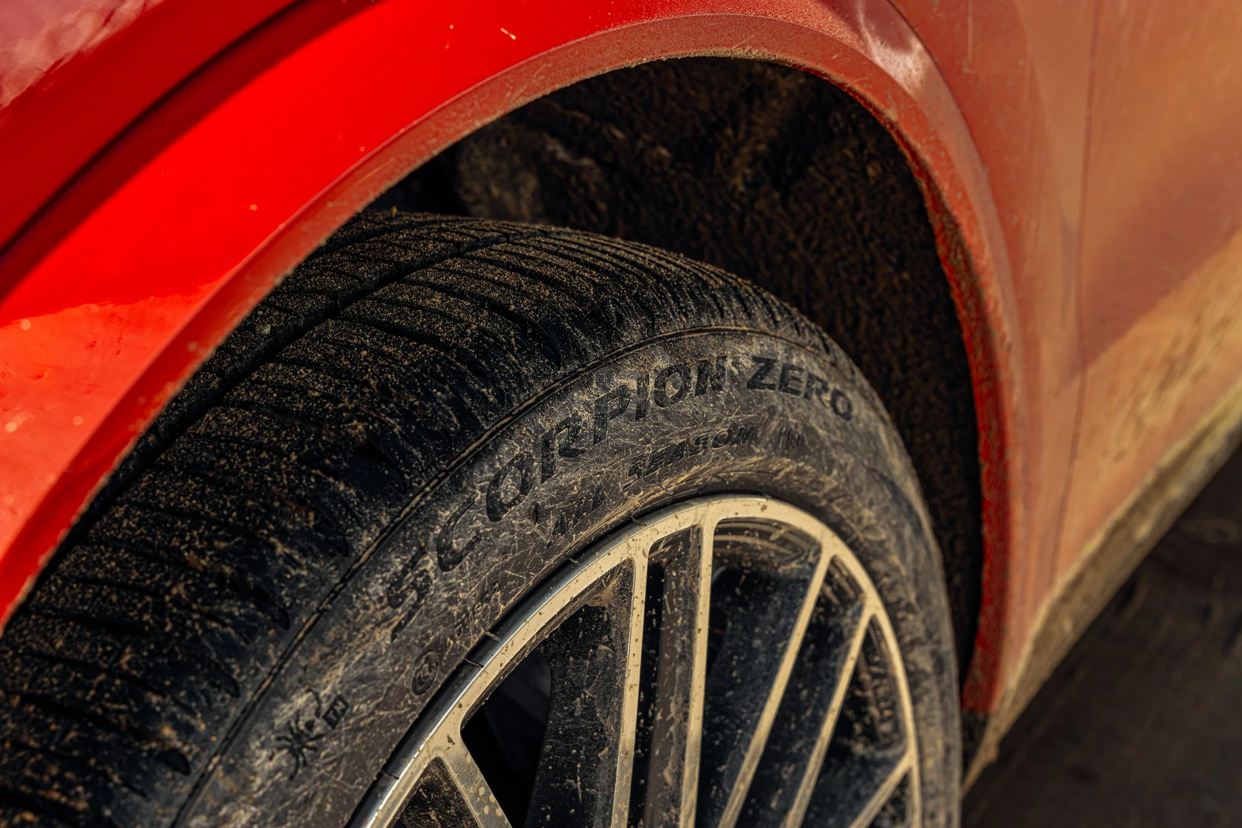 2026 Porsche Cayenne Coupe_05.jpg