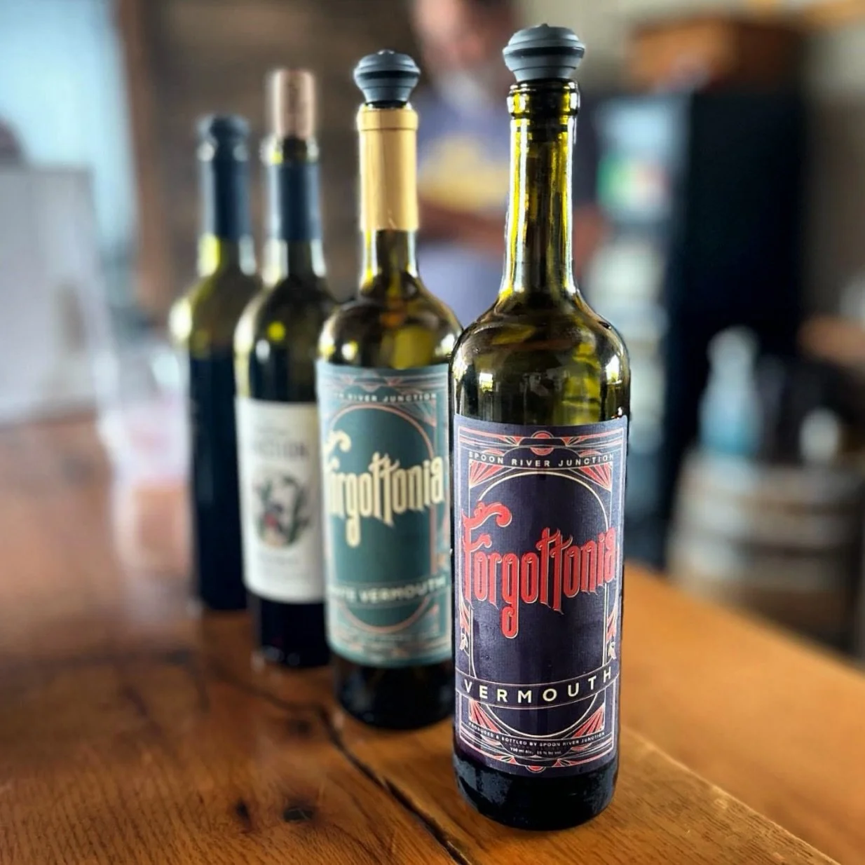 Springfield! Find Forgottonia wines as well as Cherry at @itsallaboutwine217 🍷