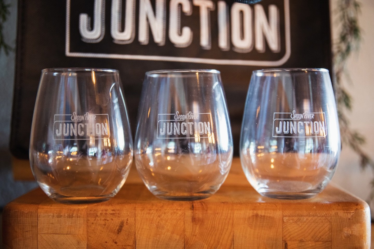 Who&rsquo;s looking forward to filling their glass this weekend? 🙋 Stop by and see us Fri/Sat/Sun Noon-6pm!