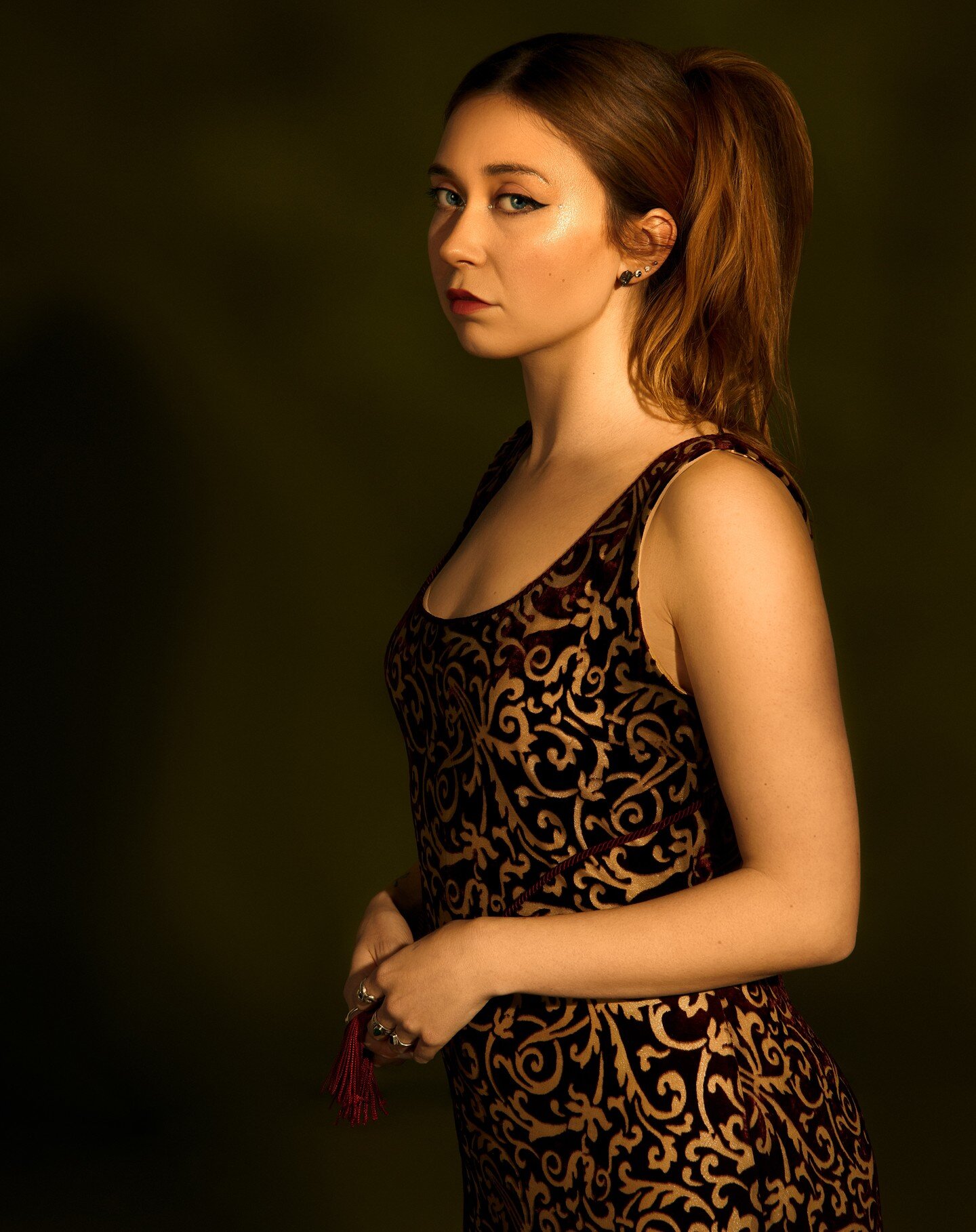 Proserpine&rsquo;s gaze&hellip;

Happy Birthday to my friend Lori! 
Shot in studio , 2023