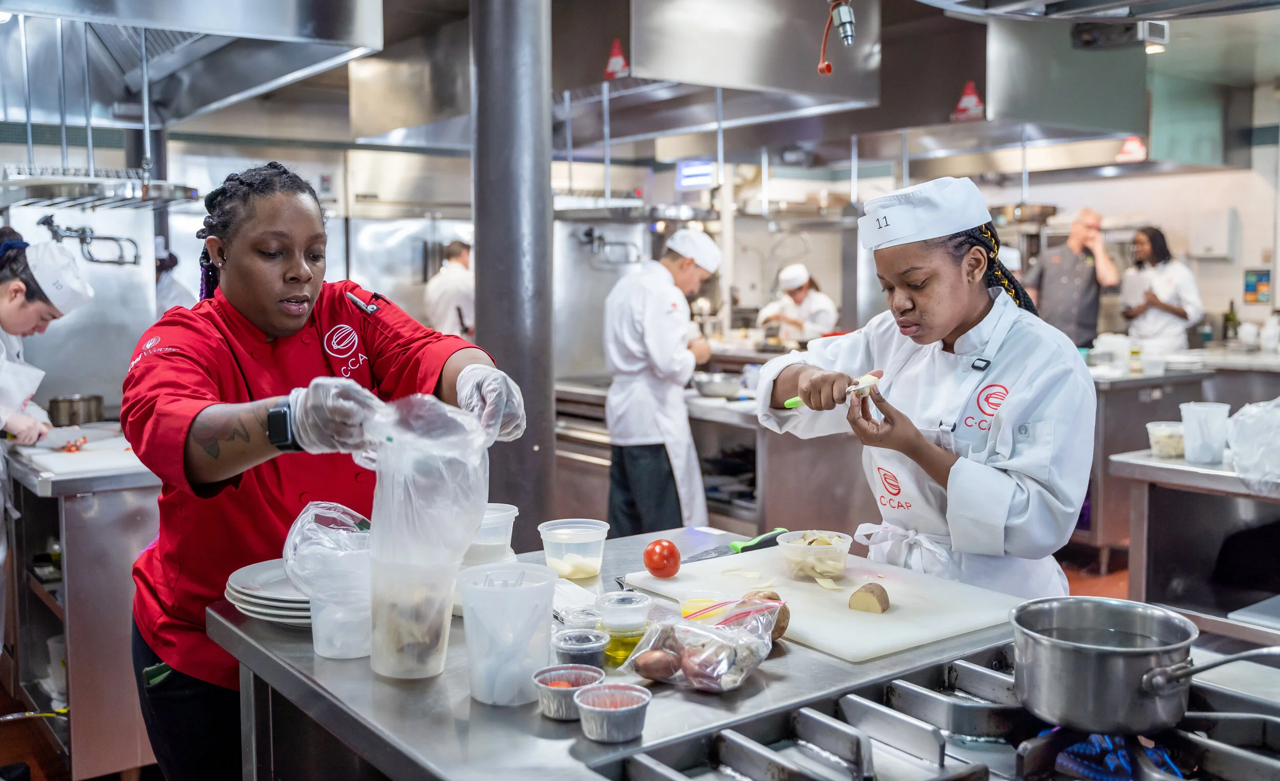 Competitor 11 cooking (3).jpg