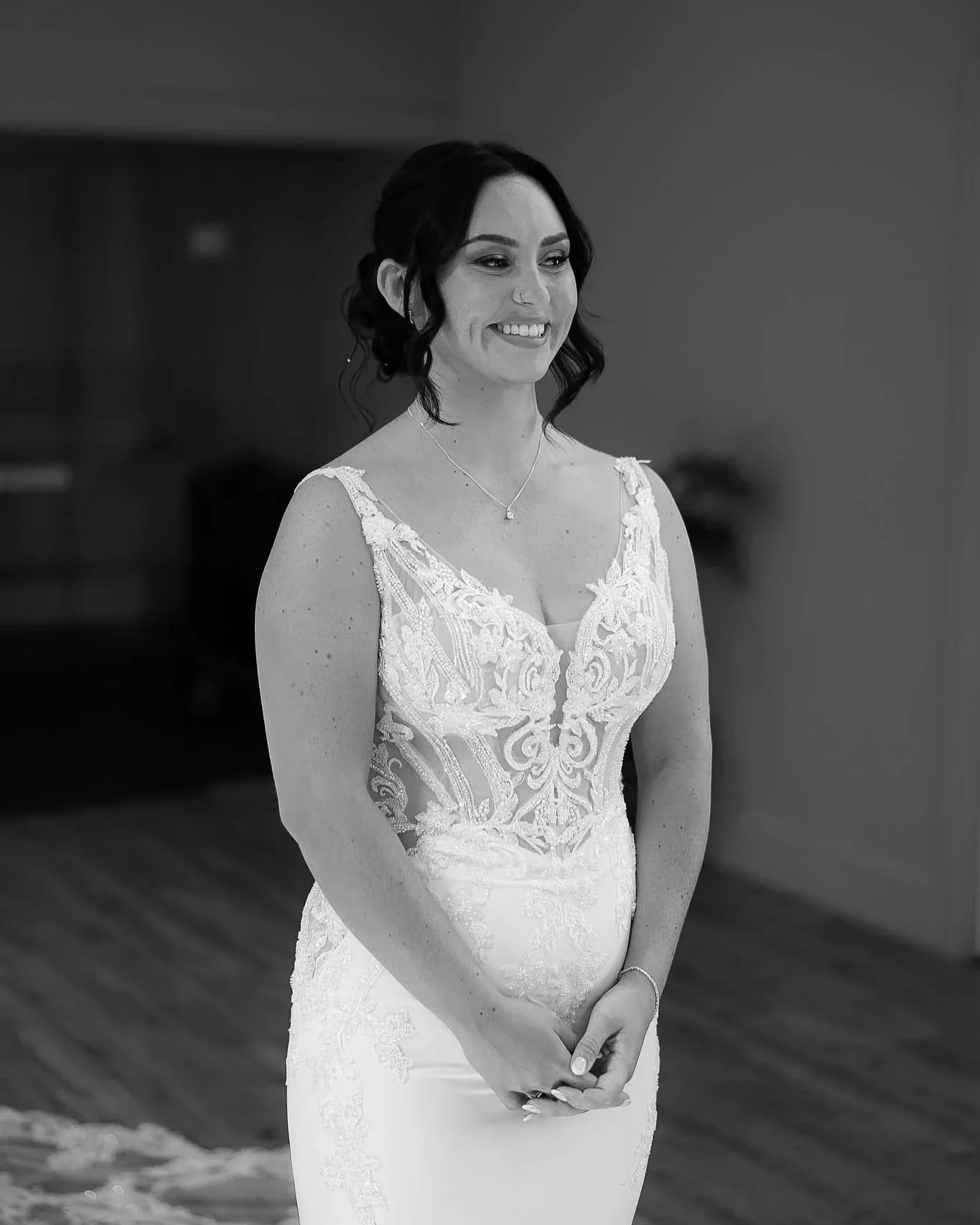 Soft glam bridal makeup look on a bride by South Wales makeup artist Lowri Makeup Artist