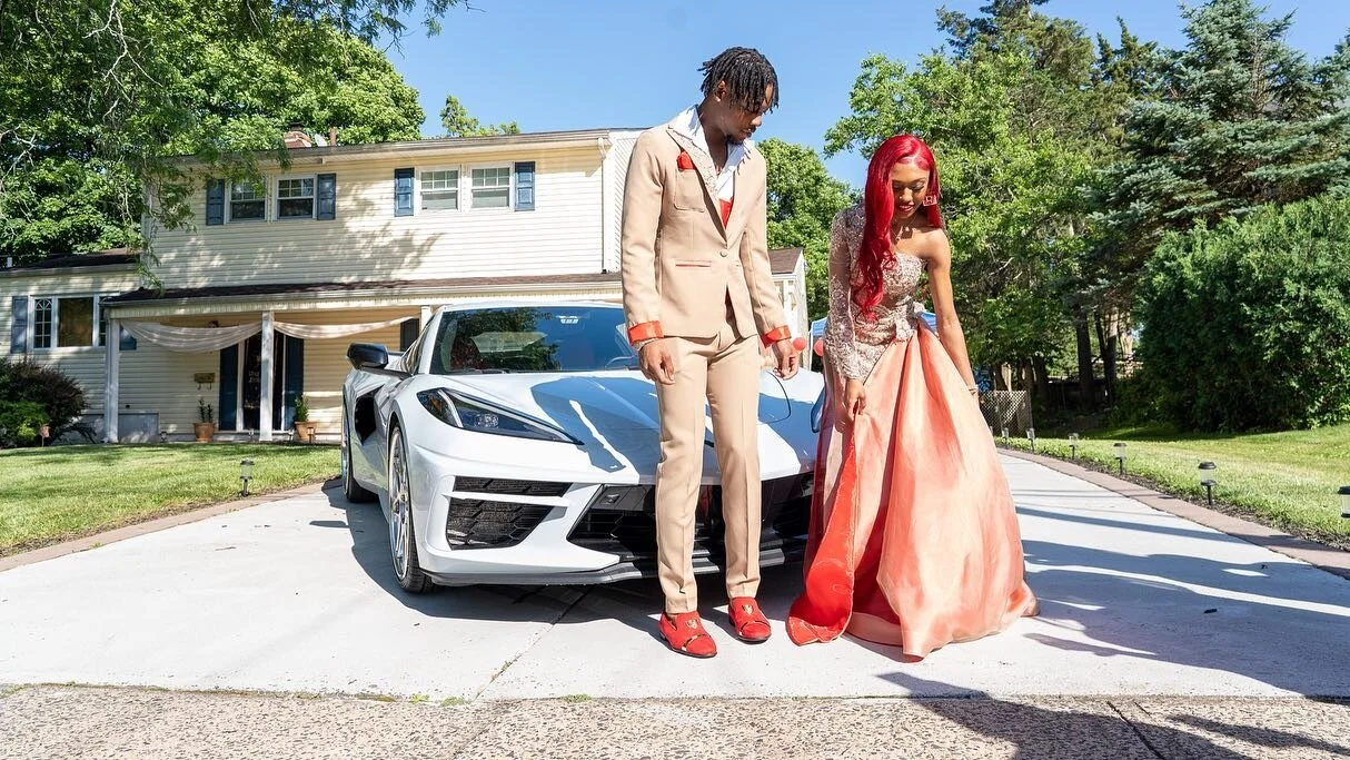 T H E. S E N D. O F F. 

Shout out to @thejordanseverino and @nyladiorrr on a dope prom send off. 
@miraculous_mek360 @purplequeen84 @djritrat y&rsquo;all did y&rsquo;all thing and I appreciate hospitality. 

@lsu y&rsquo;all are acquired a gem of a 