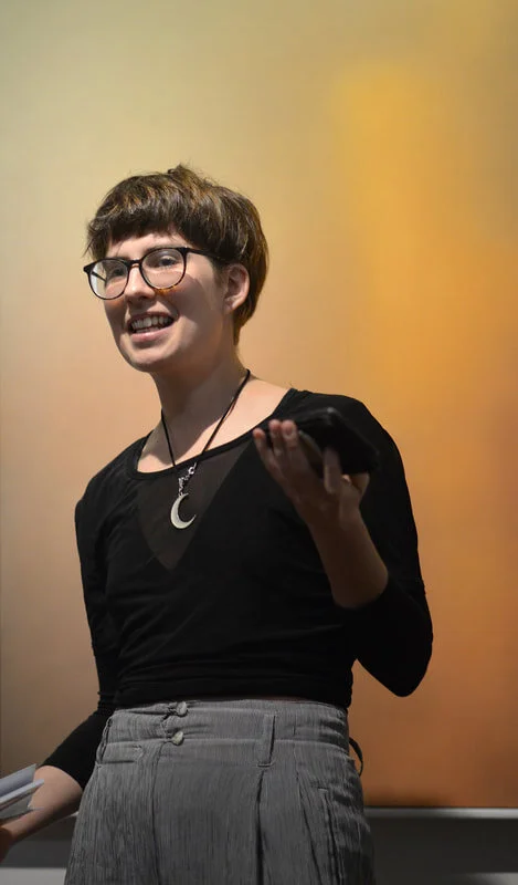 Eliana Gray.jpg