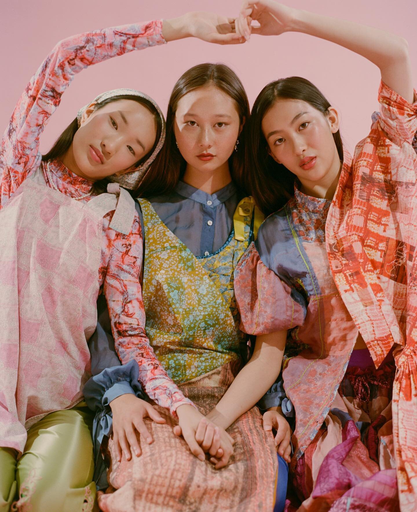SS21 / Where Are You From? 
⁣
Photography @_natashakilleen
HMU @elizabethclewis 
Models @emilycremer__ @jadehsuu @connieou_ from @priscillasmodels 
Photoshoot Assist @angiexylas @hannahriley4 
Space @thedalestudio 
Sponsored by @libertylondon
