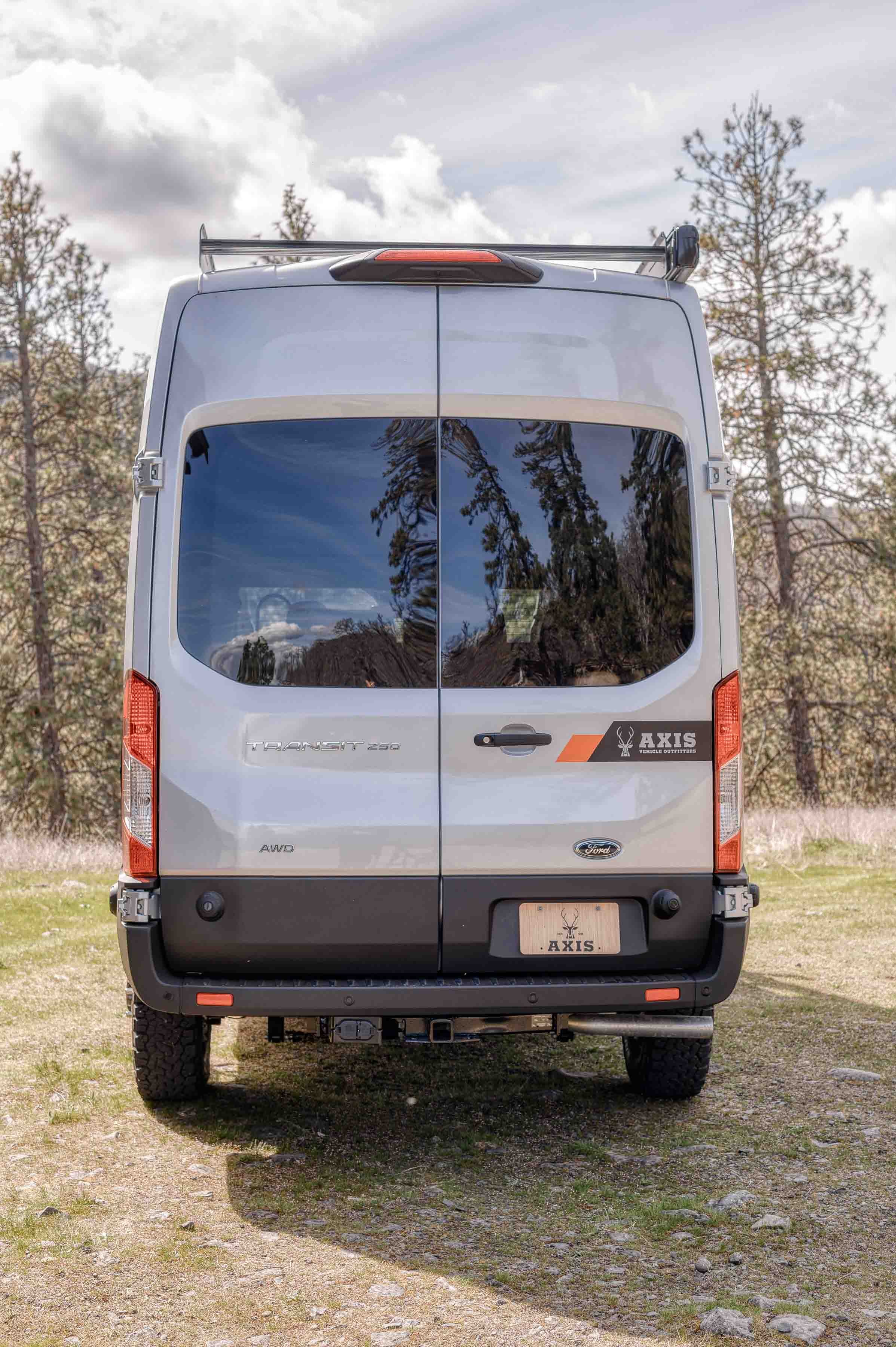 axis-vehicles-outfitters_ford-transit_230405_LR-51.jpg
