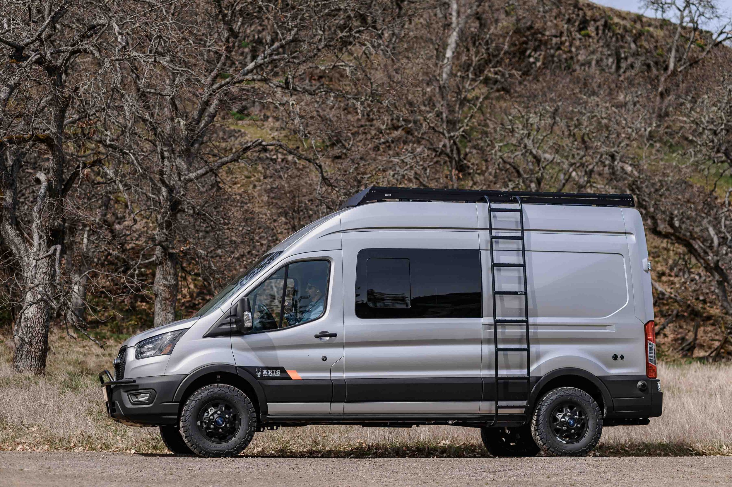 axis-vehicles-outfitters_ford-transit_230405_LR-92.jpg