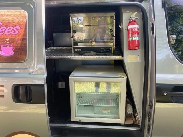 Fridge & Pie warmer Cozzees.jpeg